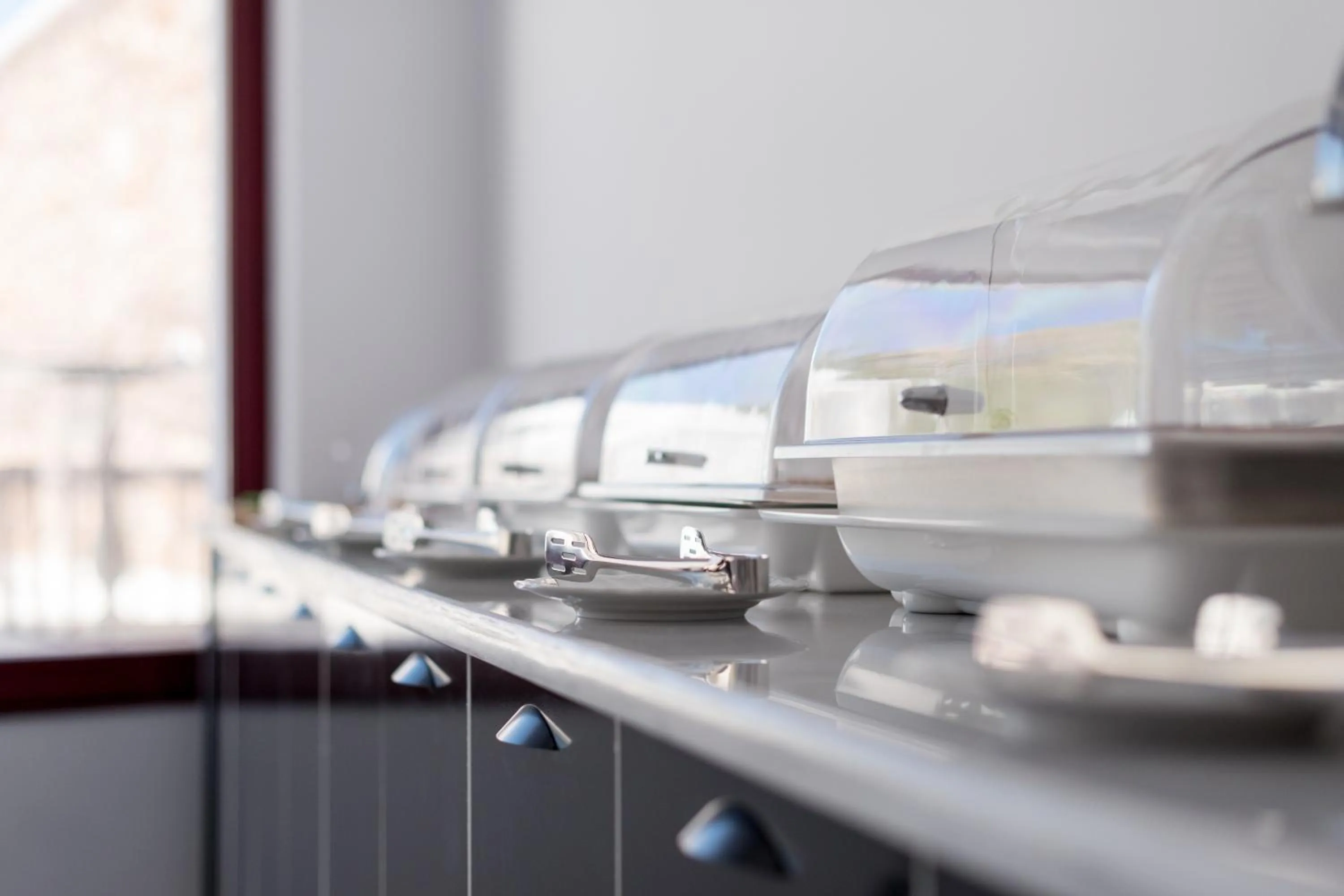 Area and facilities in MAR n MAR CROWN HOTEL-SUITES