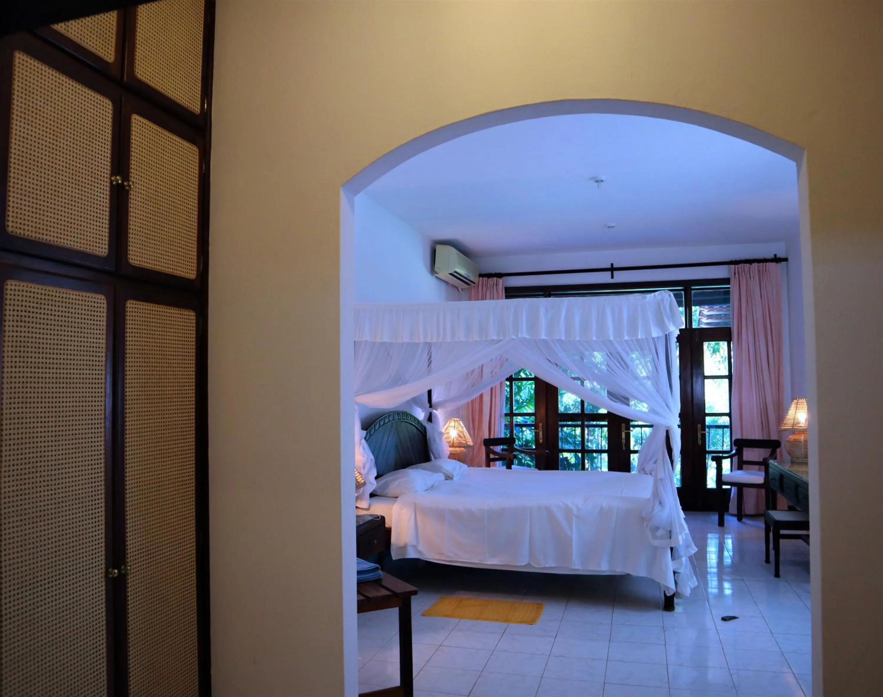 Other, Bed in Woburn Residence Club