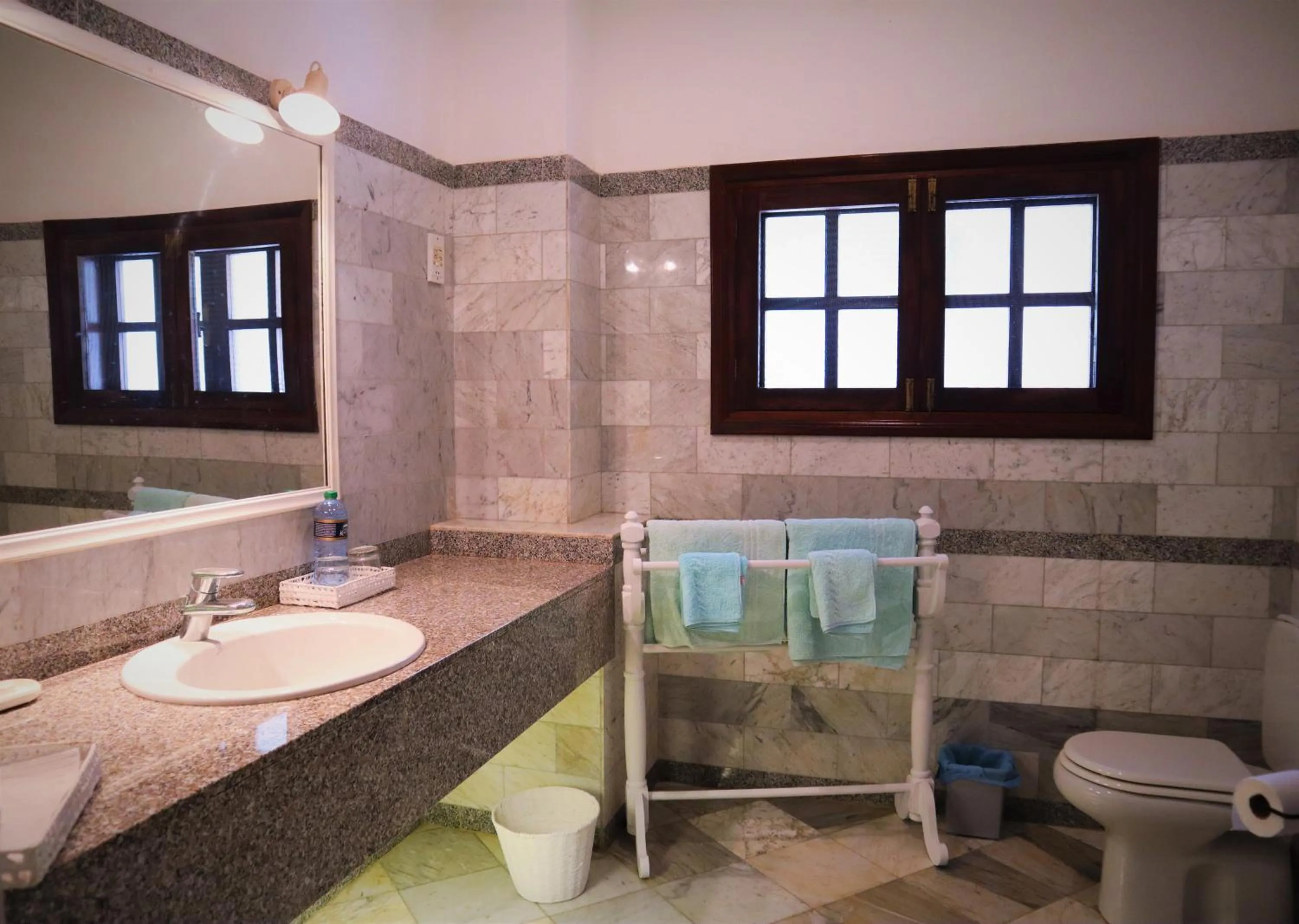 Toilet in Woburn Residence Club