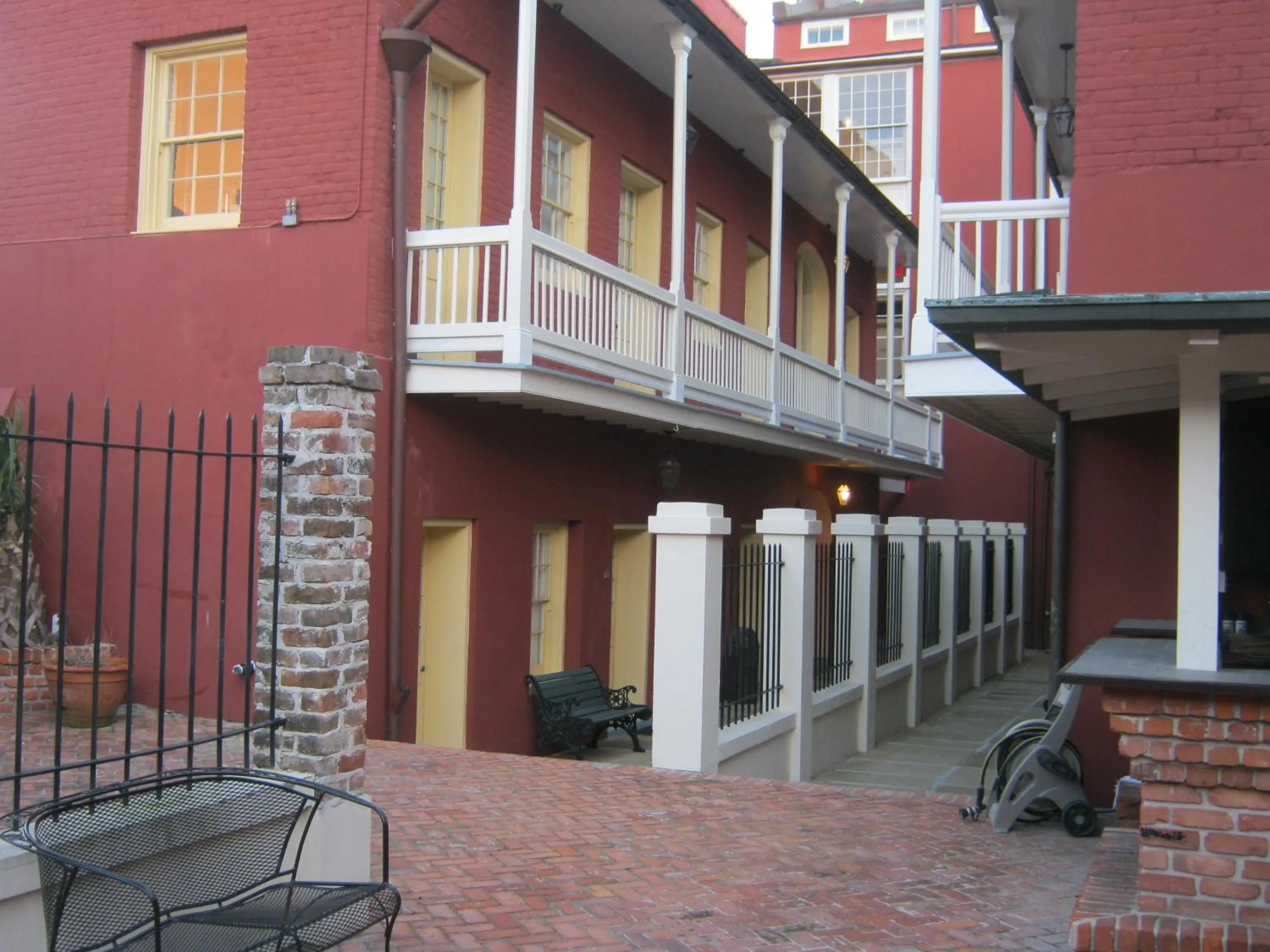 Patio in Grenoble House