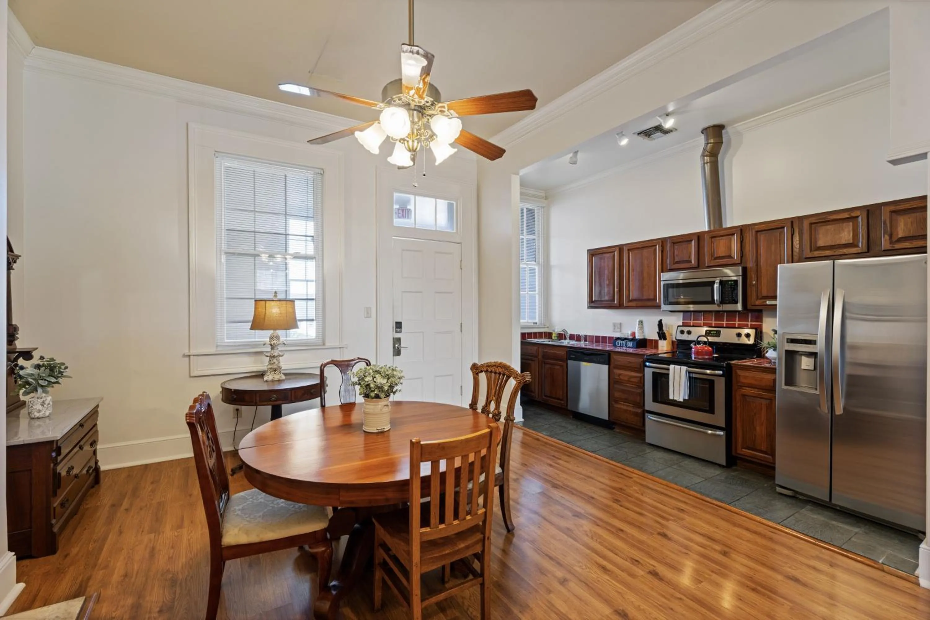 Kitchen or kitchenette in Grenoble House