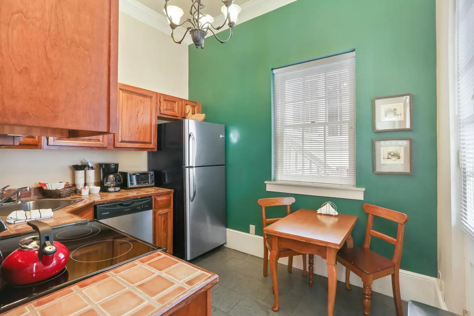 Kitchen or kitchenette in Grenoble House