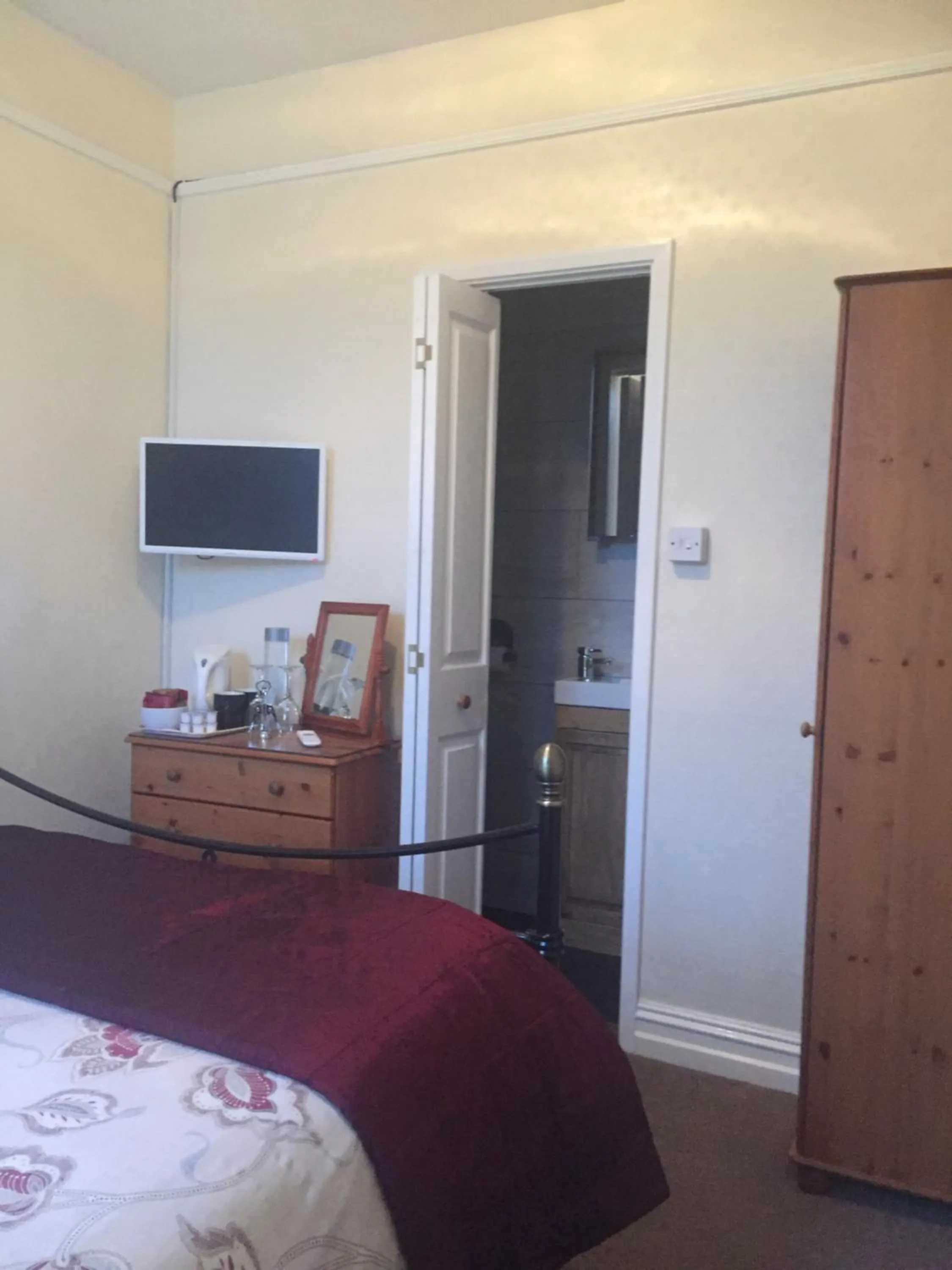 Bedroom, Bed in Westbury House