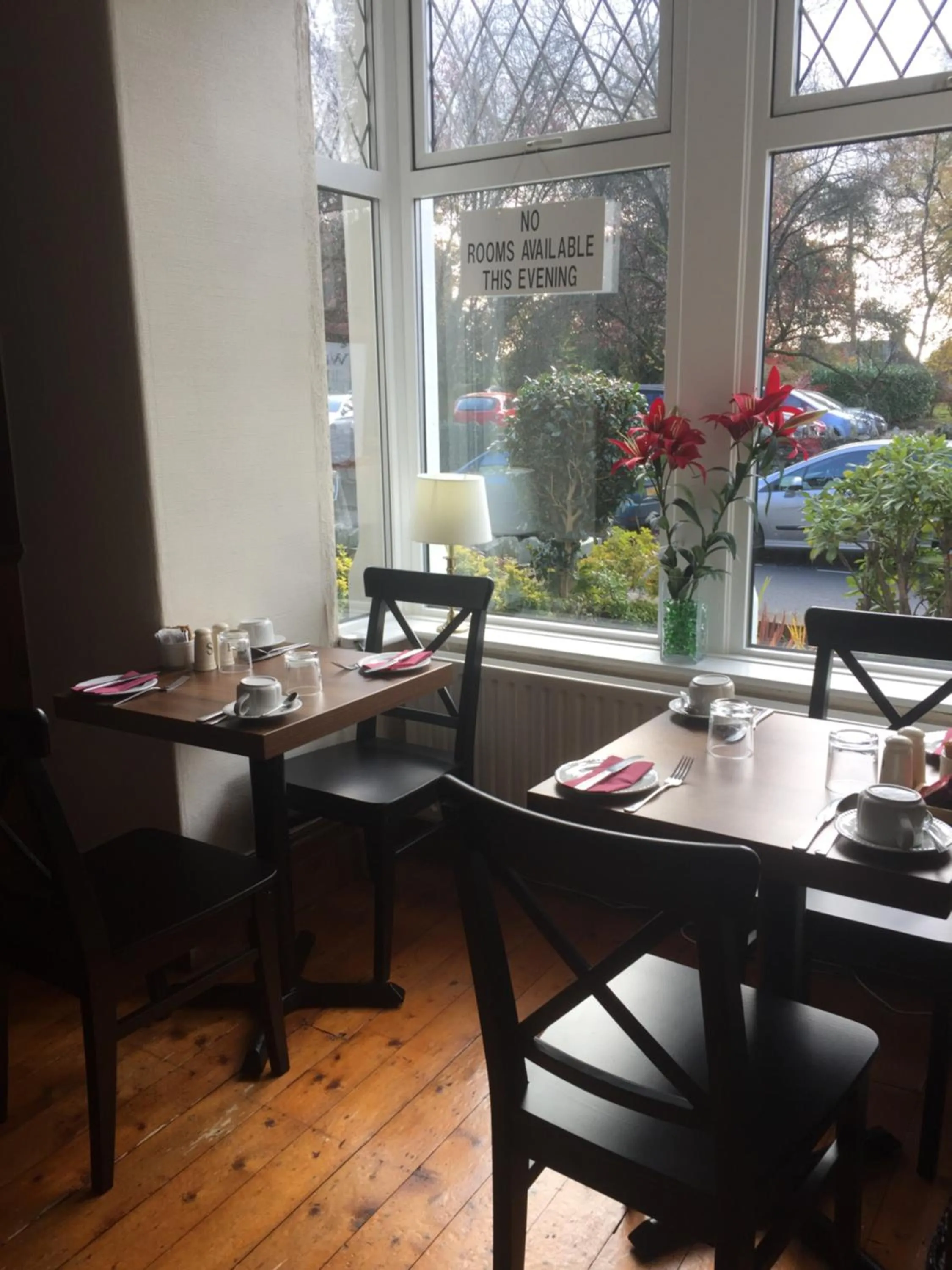 Breakfast in Westbury House