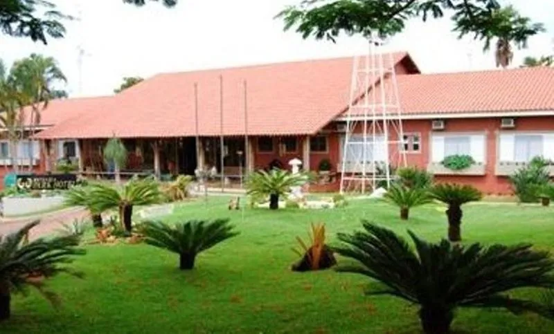 Property building in Estancia Park Hotel