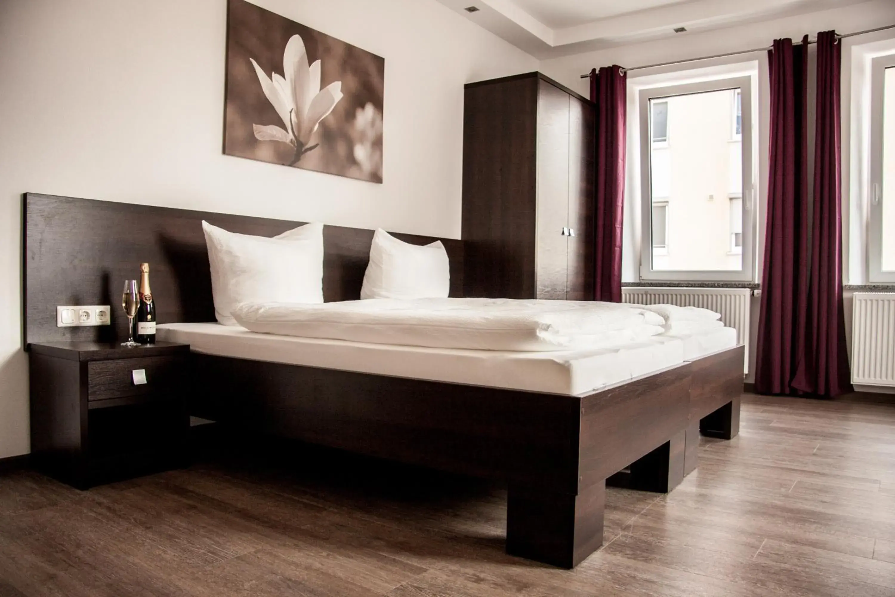 Bedroom, Bed in Aparthotel - Stadtvilla Premium Bedroom, Bed in Aparthotel - Stadtvilla Premium