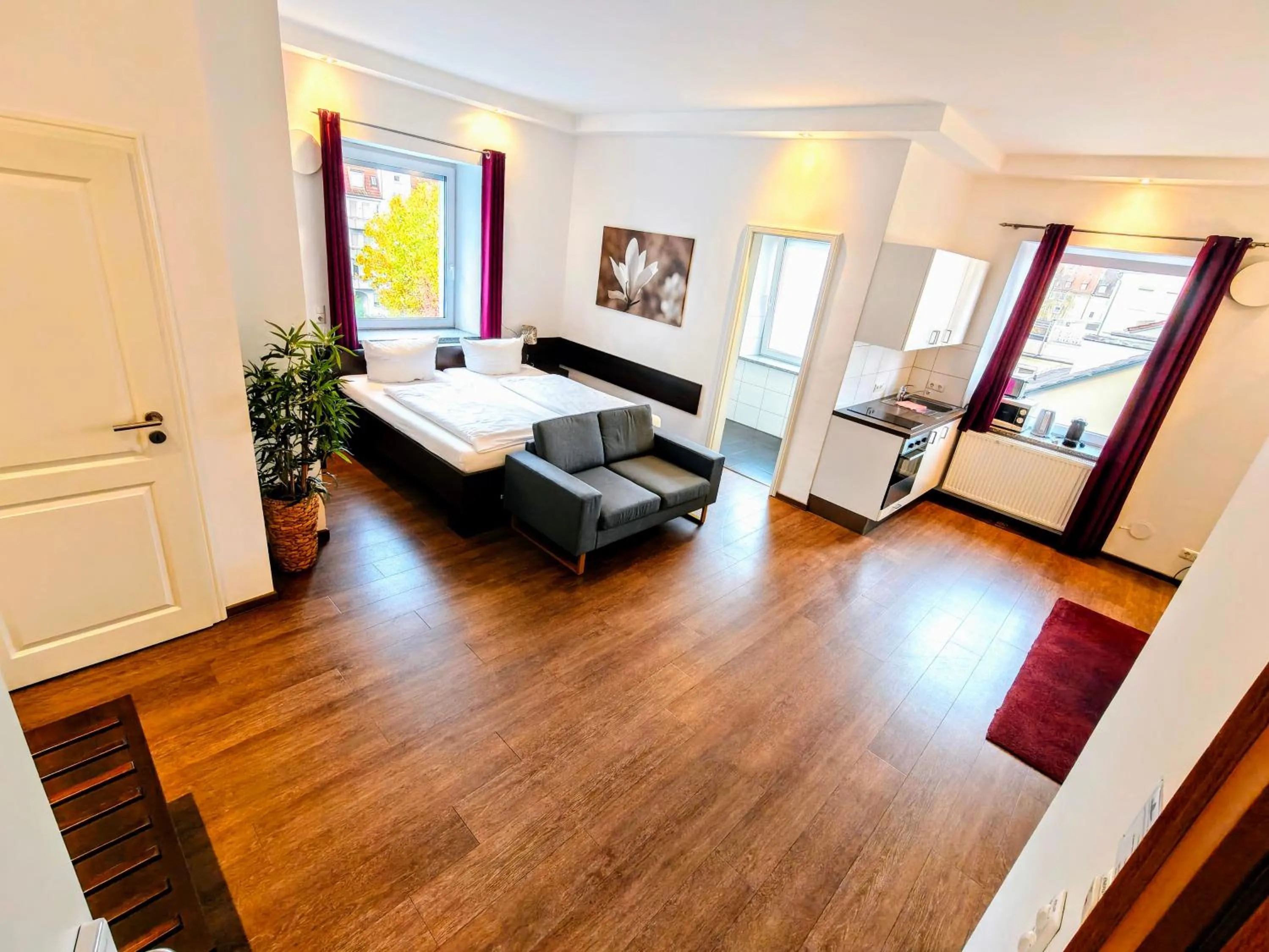 Photo of the whole room, Bed in Aparthotel - Stadtvilla Premium