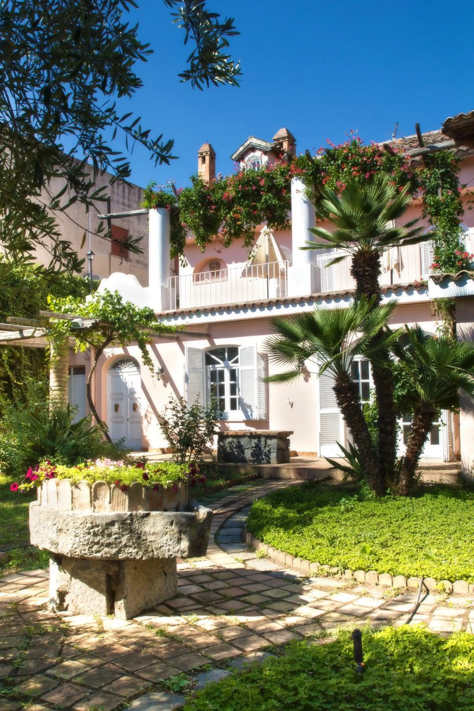 Garden in B&B Villa Accademia