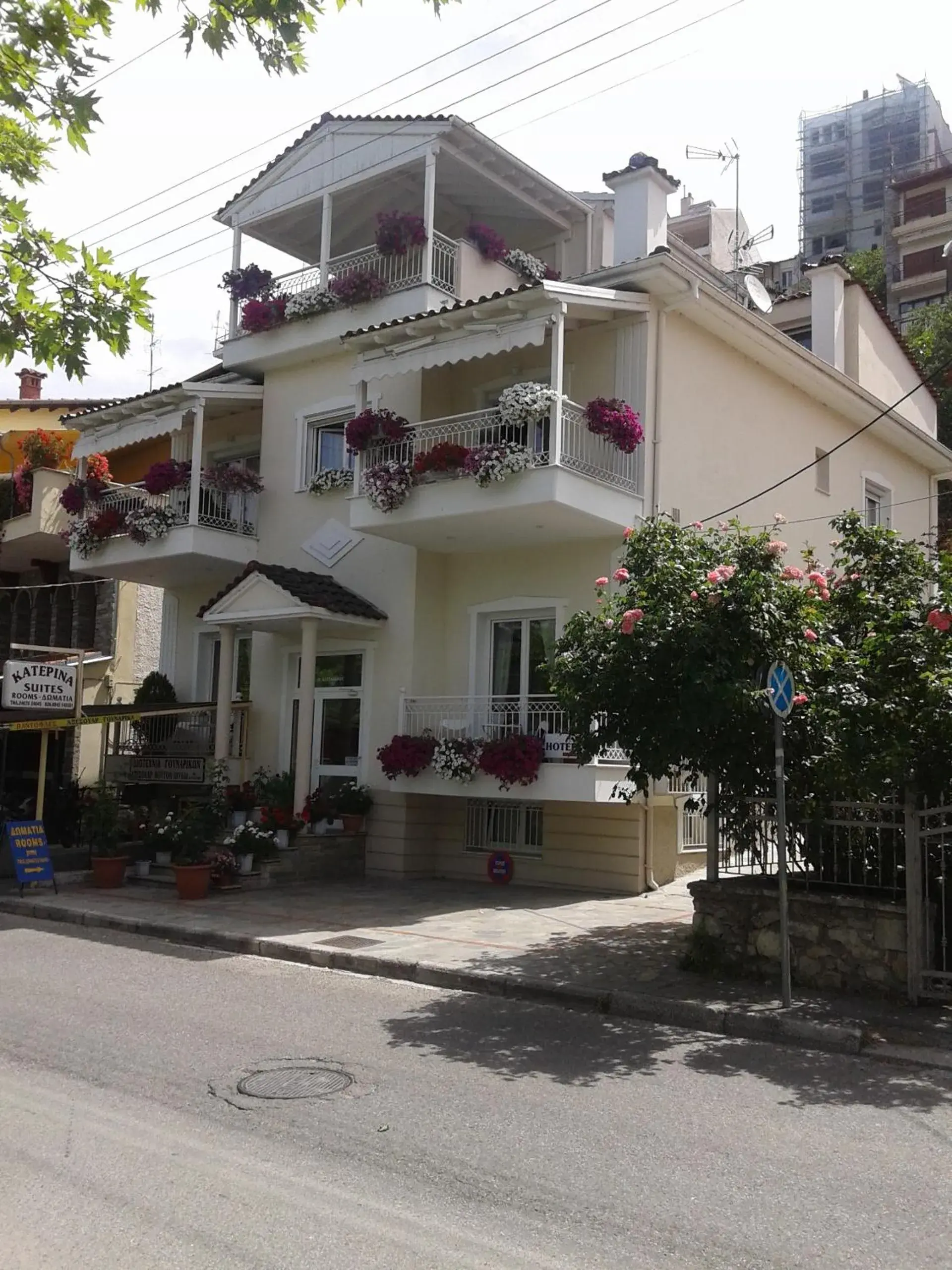 Paraliako Κaterina Lakefront - Biker Friendly Hotel Paraliako Κaterina Lakefront - Biker Friendly Hotel
