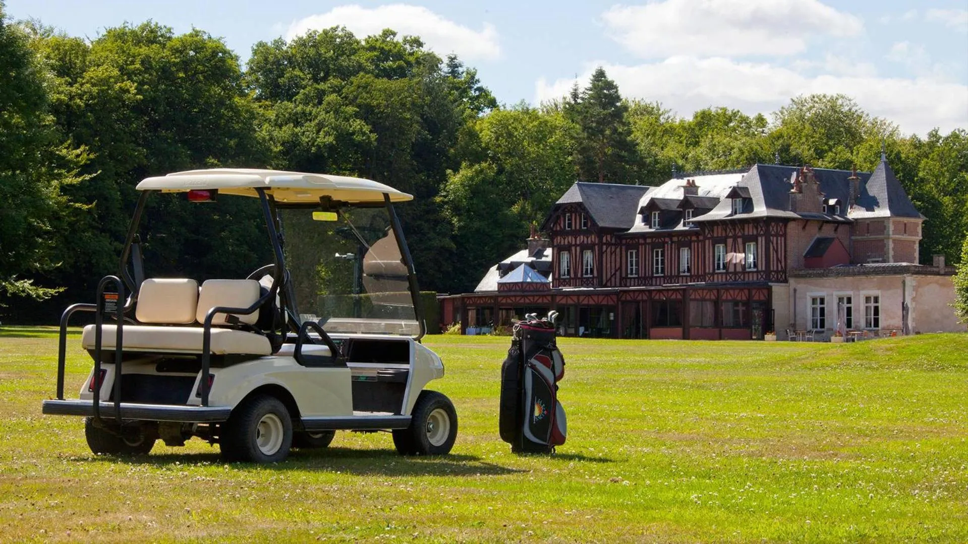 Spring in Le Pavillon De Gouffern