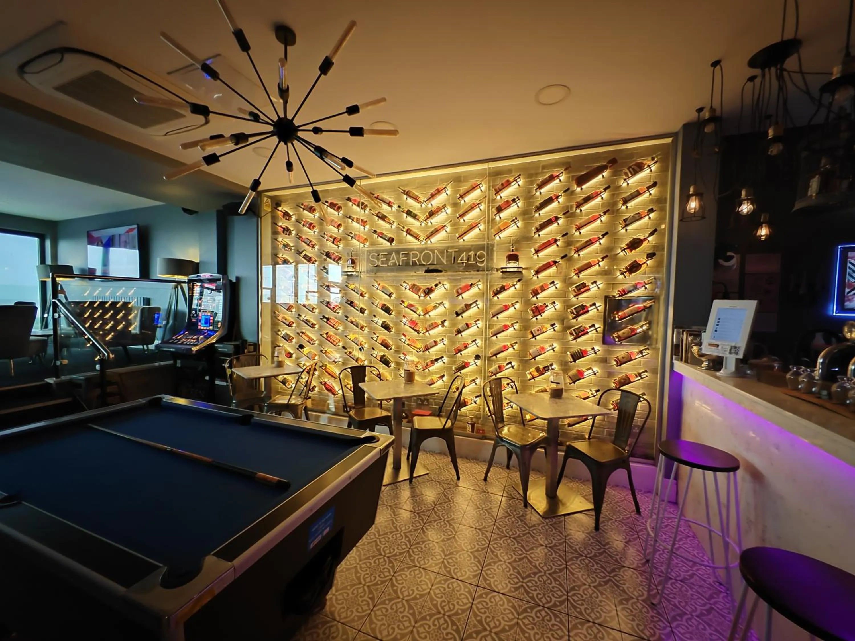 Billiard in ApartHotel421 by Seafront Collection
