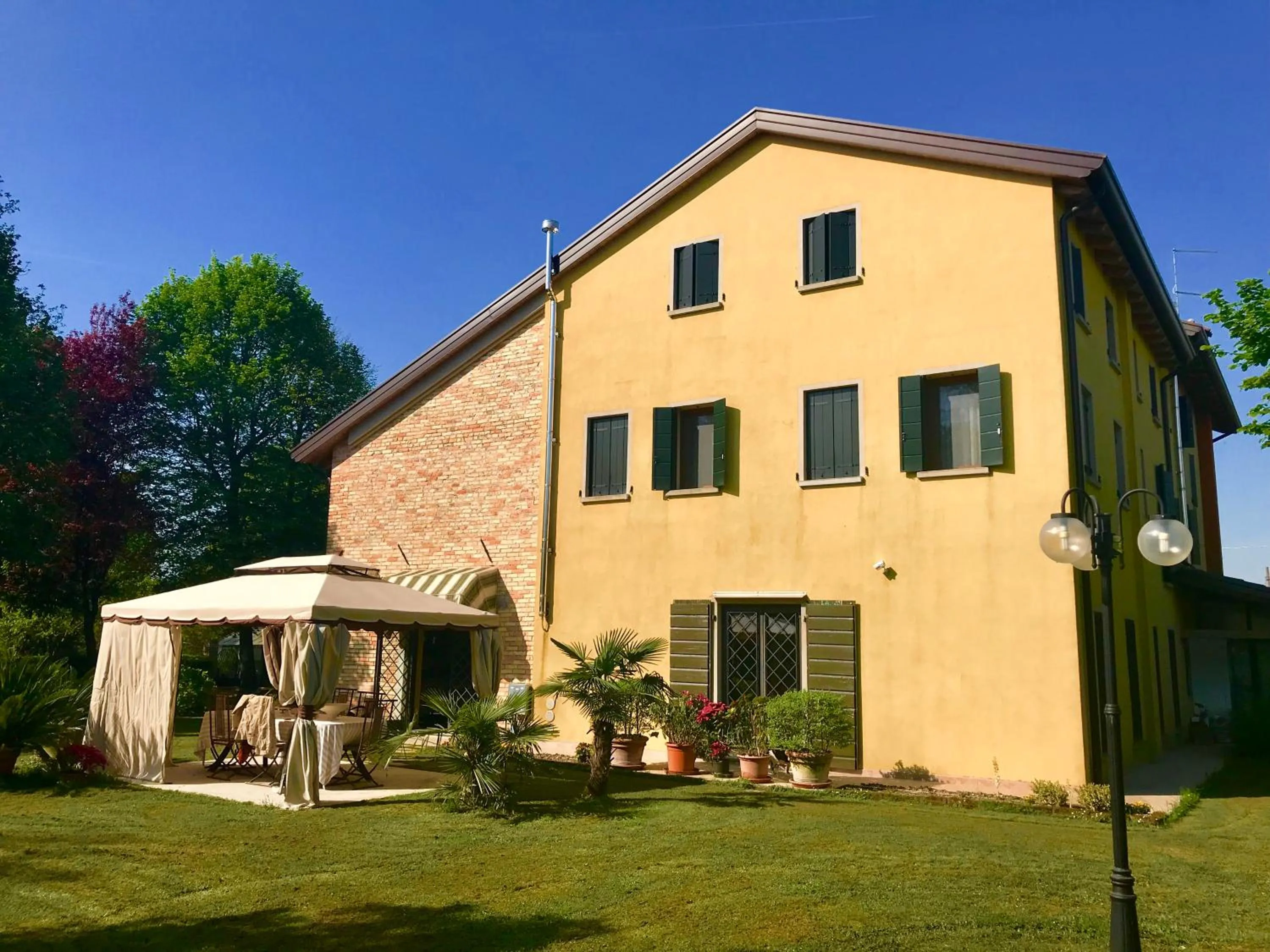 Property building in Al Vecchio Fienile