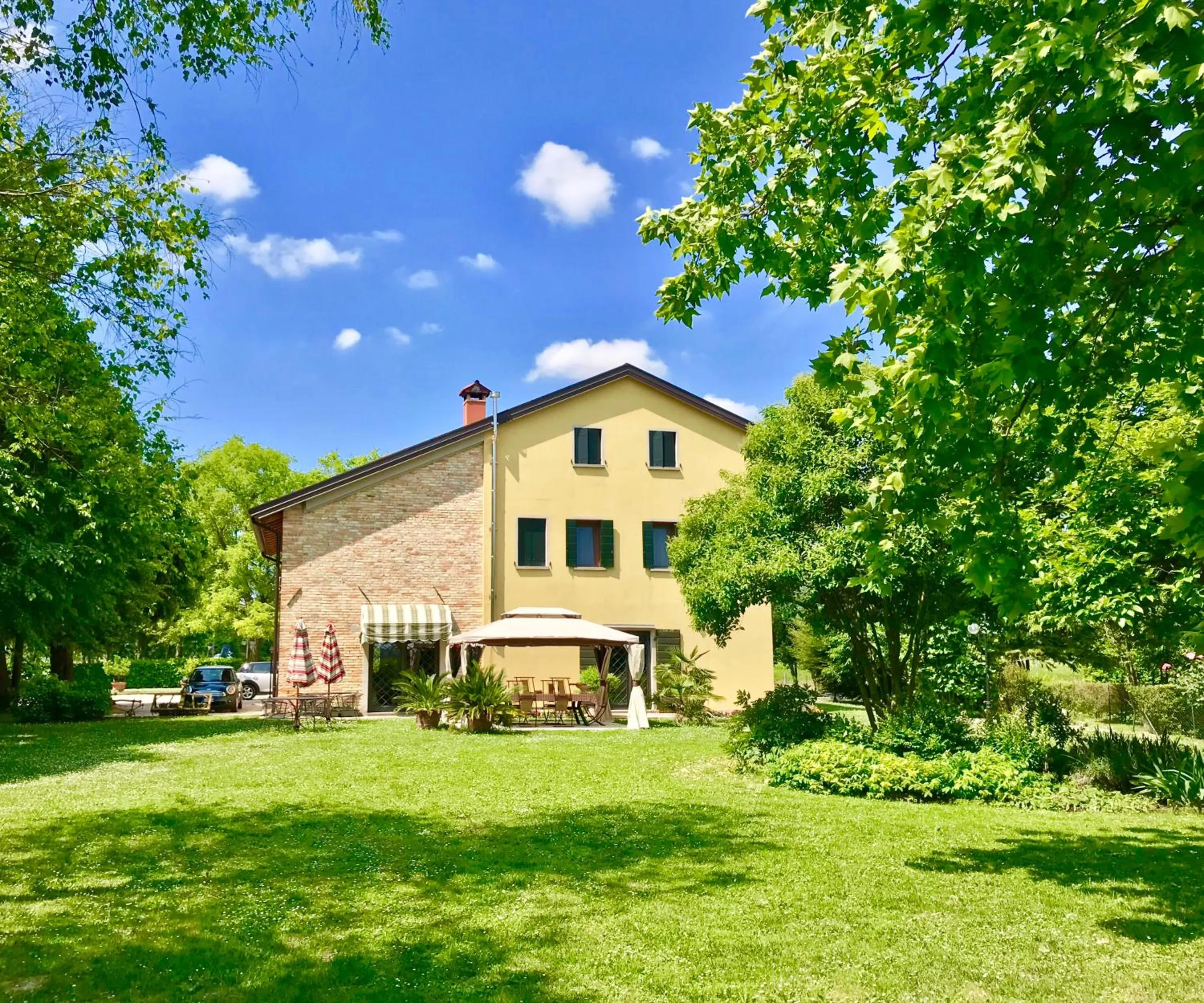 Property building in Al Vecchio Fienile