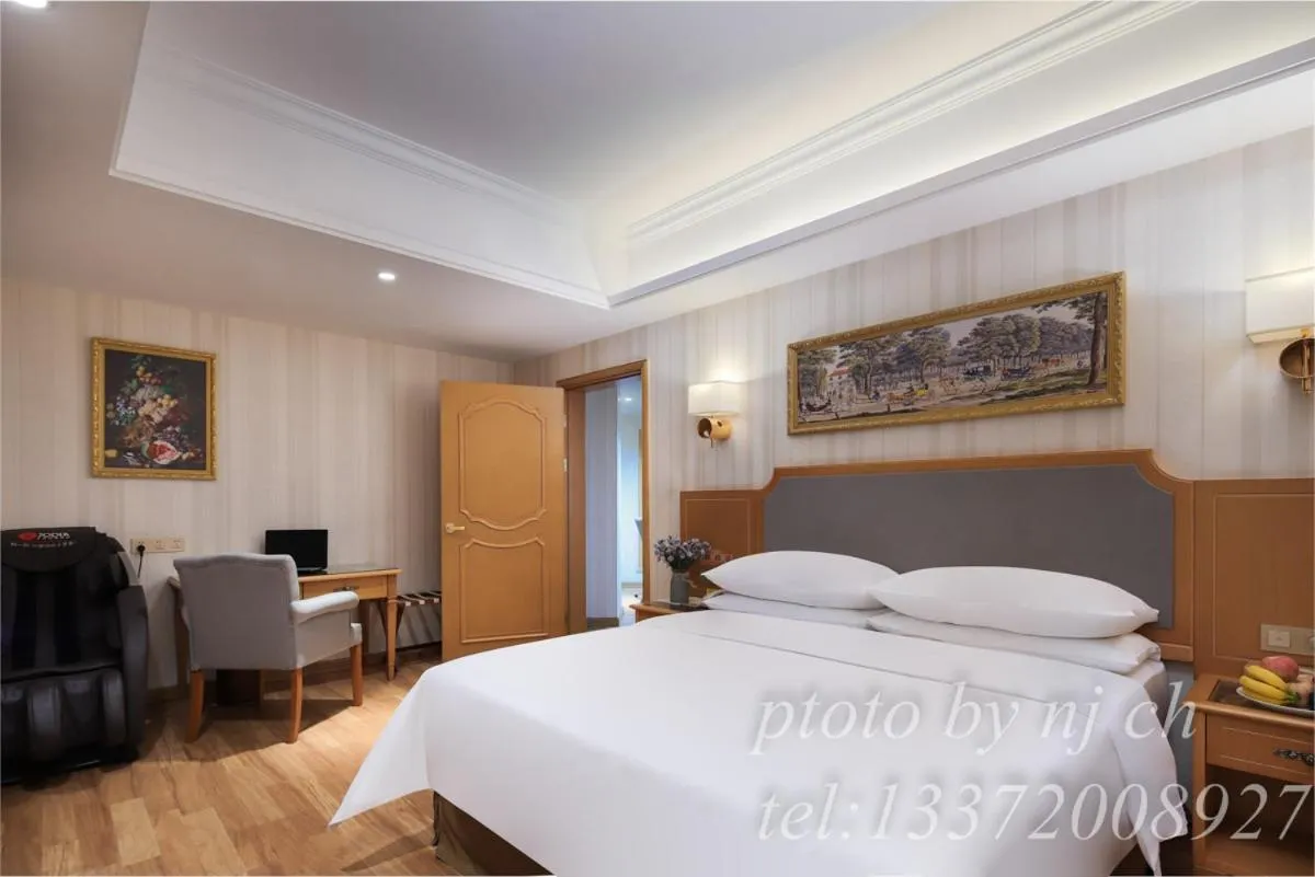 Bed in Vienna 3 good hotel (Anhui Ningguo store)