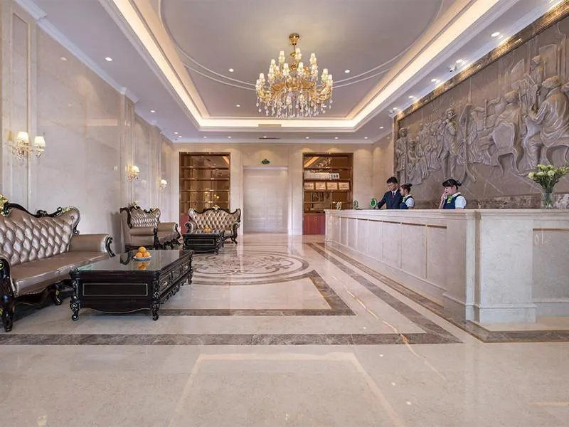 Vienna Hotel (Qionghai Yinhai Road)
