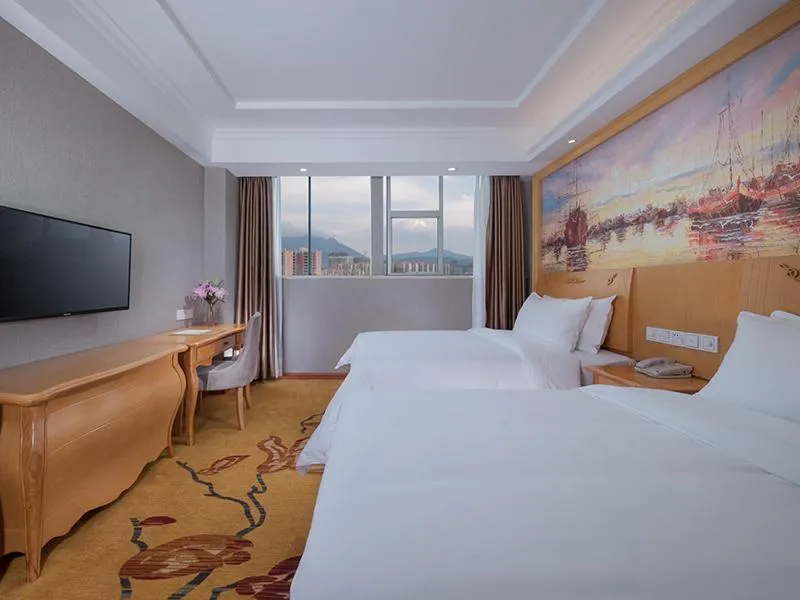 Bed in Vienna 3 Best Hotel(Guangdong Yangchun Bus Station Shop )