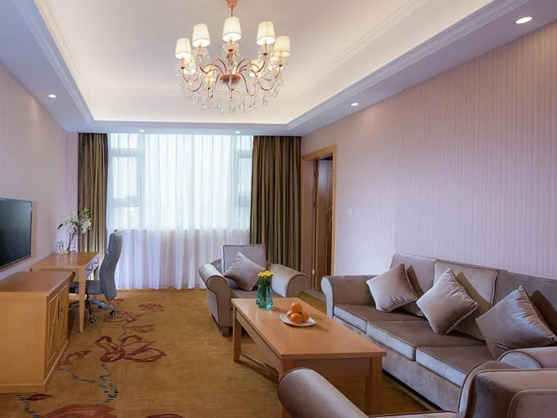 Vienna Hotel Guangzhou Conghua Jiangpu East Huanshi Road