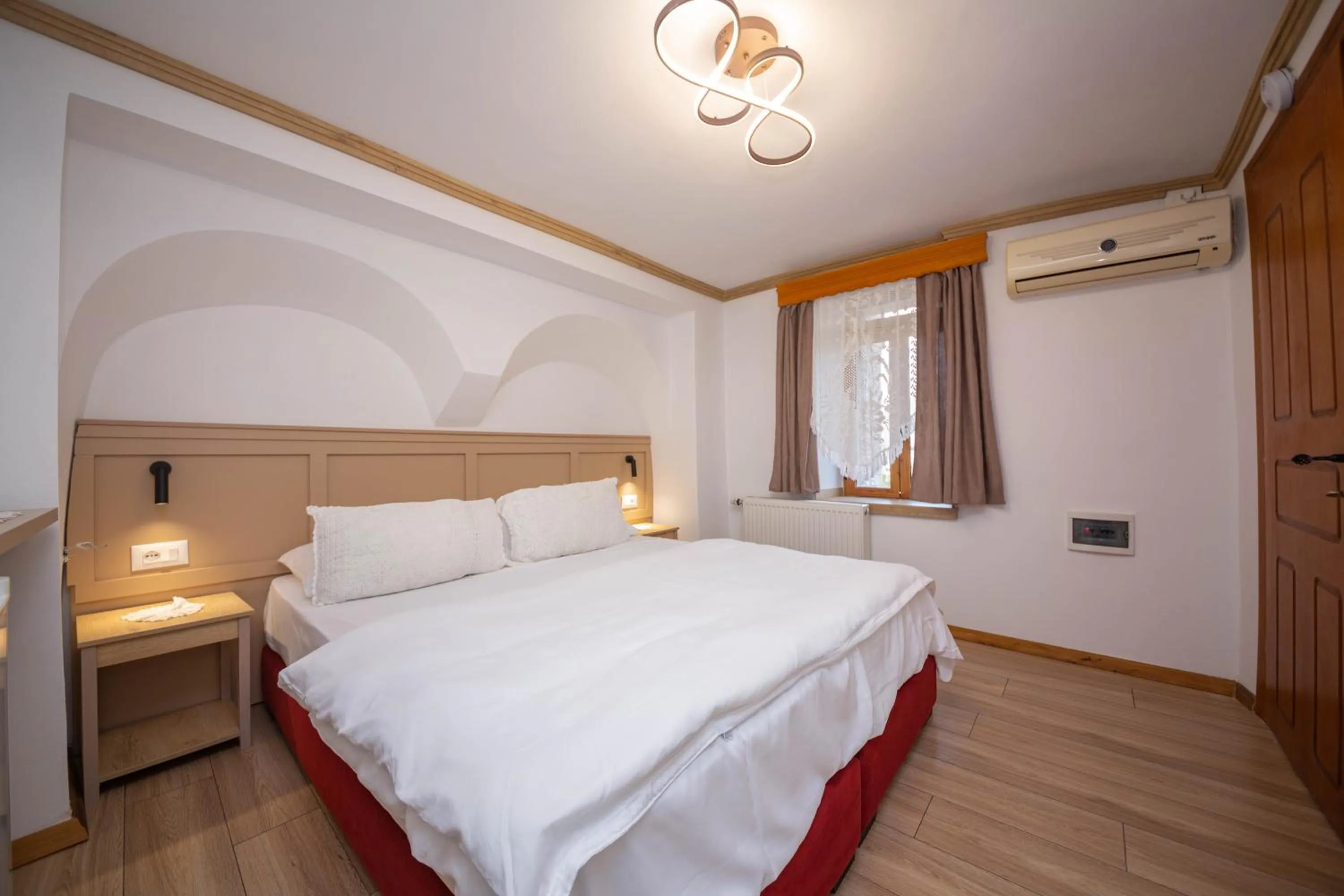 Bedroom, Bed in Bed and Breakfast Kotoni