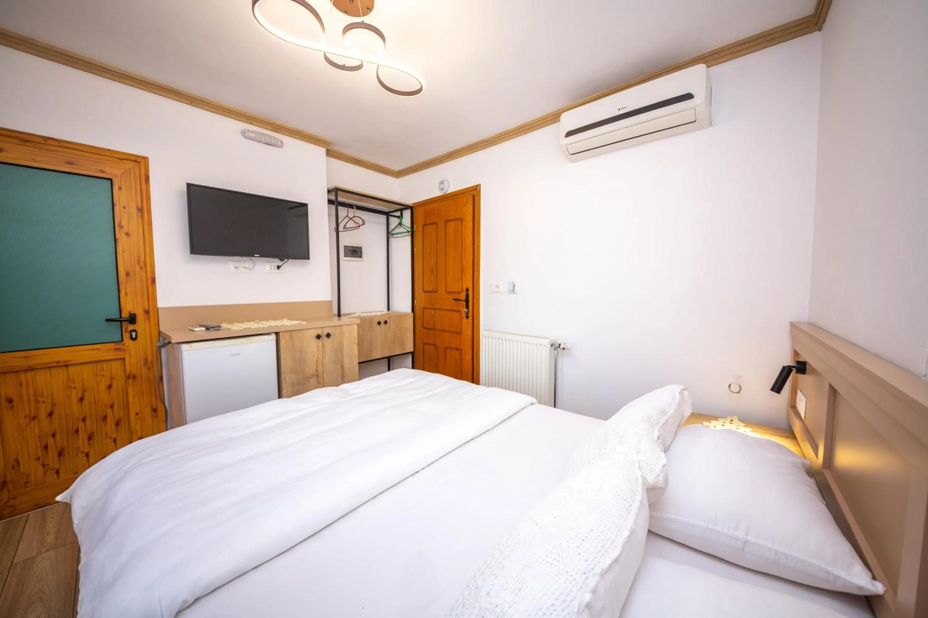 Bedroom, Bed in Bed and Breakfast Kotoni