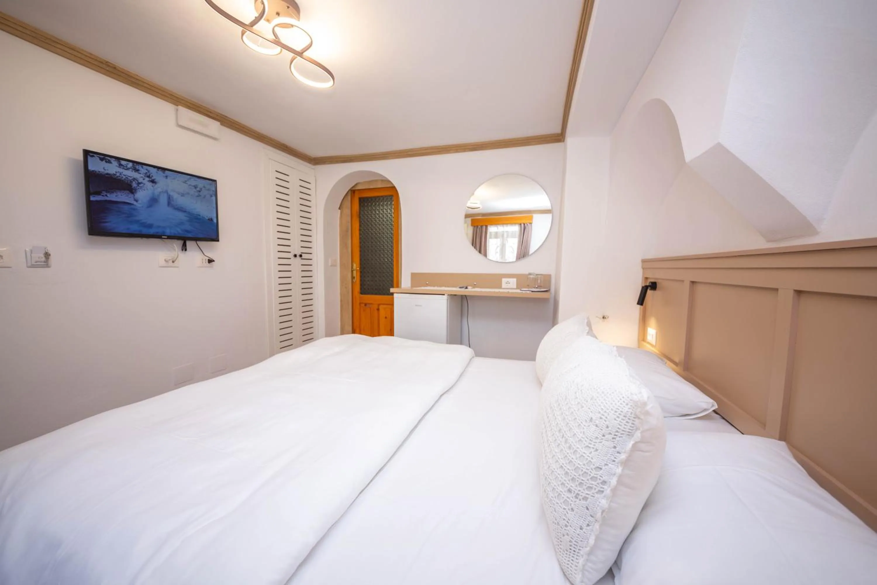 Bedroom, Bed in Bed and Breakfast Kotoni