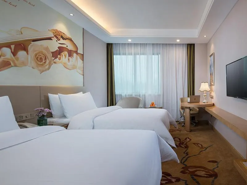 Bed in Vienna International Hotel(Hangzhou Xihu Fengshan Road Station)