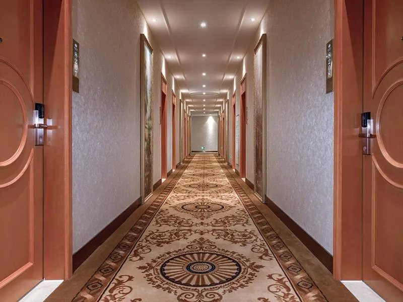 Vienna Hotel (Quanzhou West Lake Store)