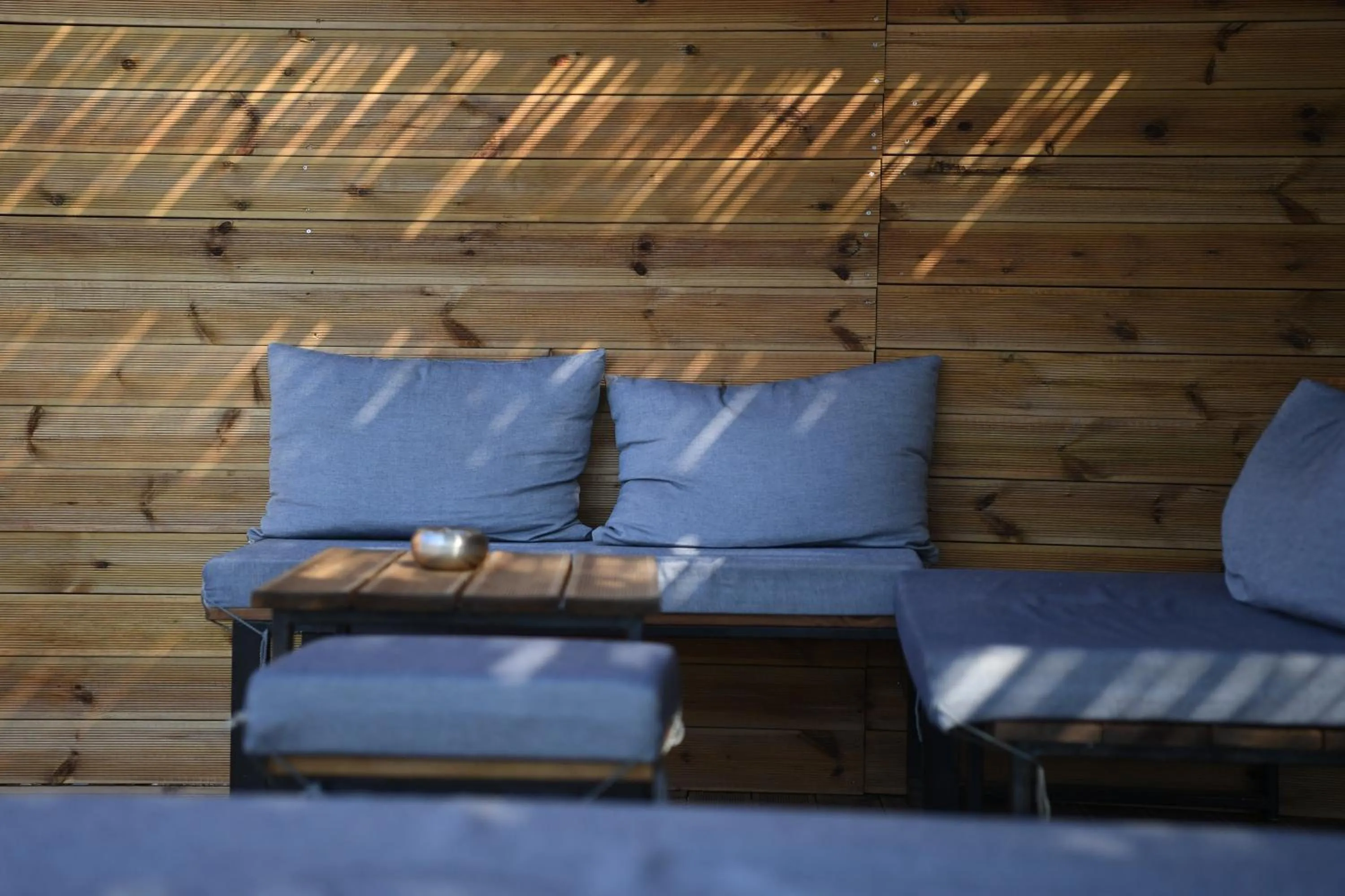 Lounge or bar in Nostos Beachfront Apartments & Studios