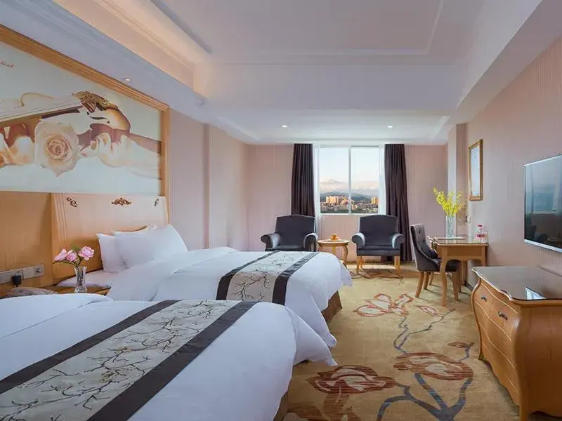 Bed in Vienna Hotel(Yangchun International Shop ) Bed in Vienna Hotel(Yangchun International Shop )