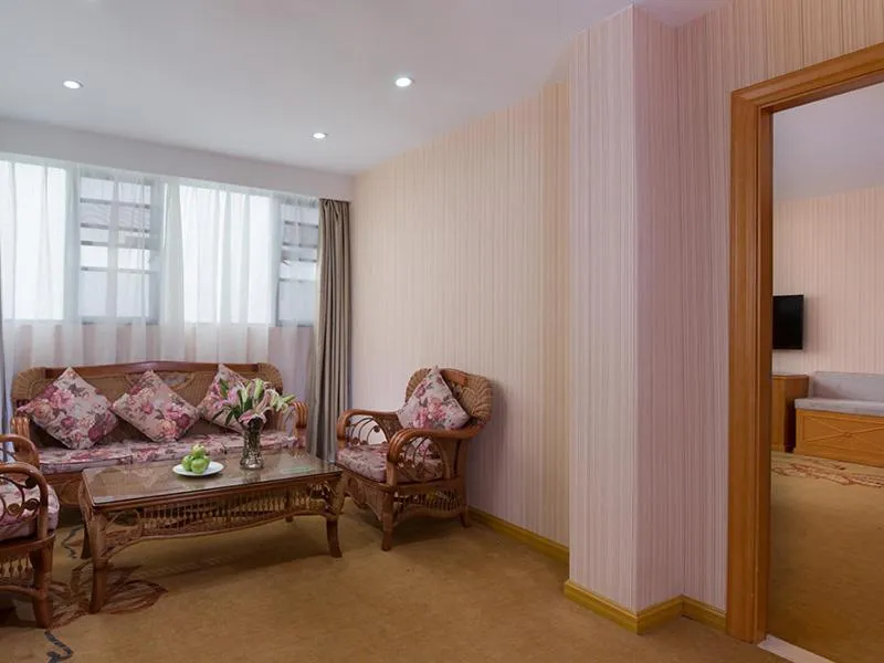 Vienna Hotel(Changshu Sitir Store)