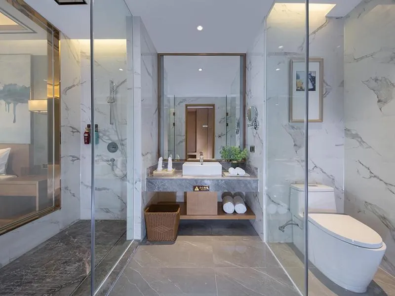 Venus Royal Hotel(Foshan Kuiqi Road Metro Station)