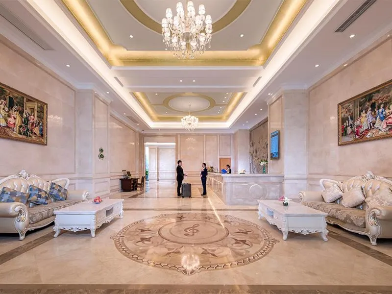 Vienna Hotel (Laibin North Station)