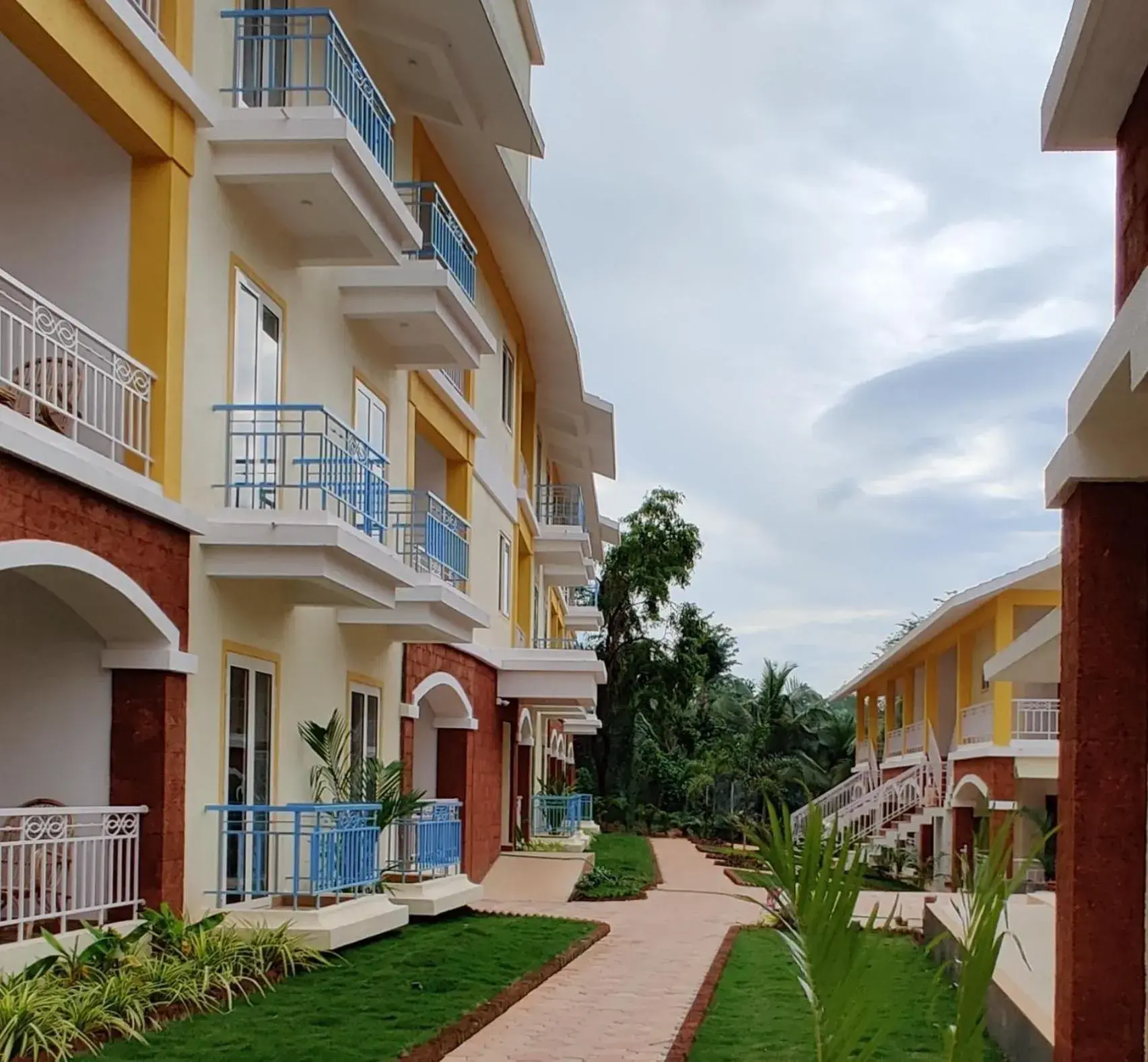 Property building in Passions de Goa Property building in Passions de Goa