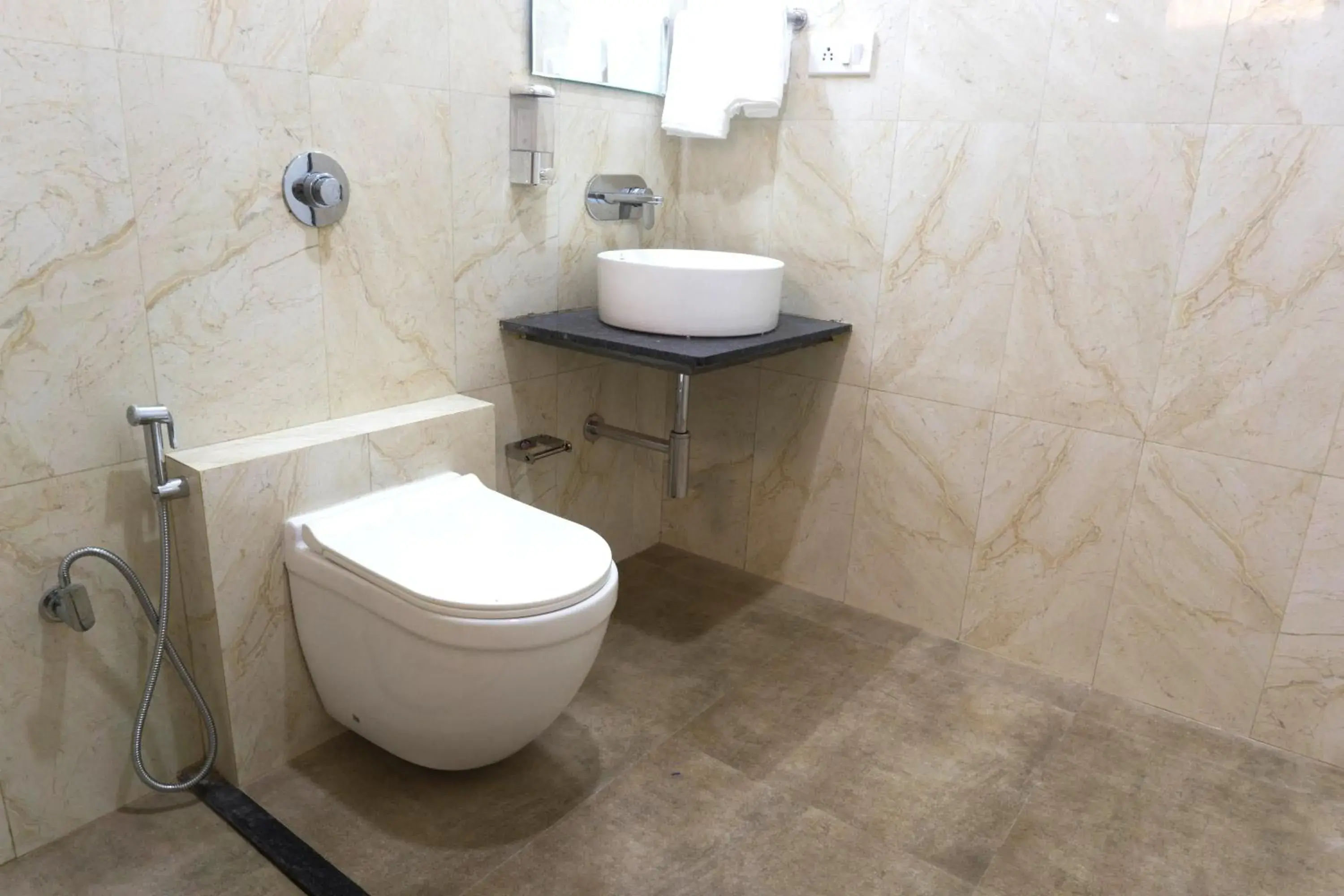 Bathroom in Passions de Goa Bathroom in Passions de Goa