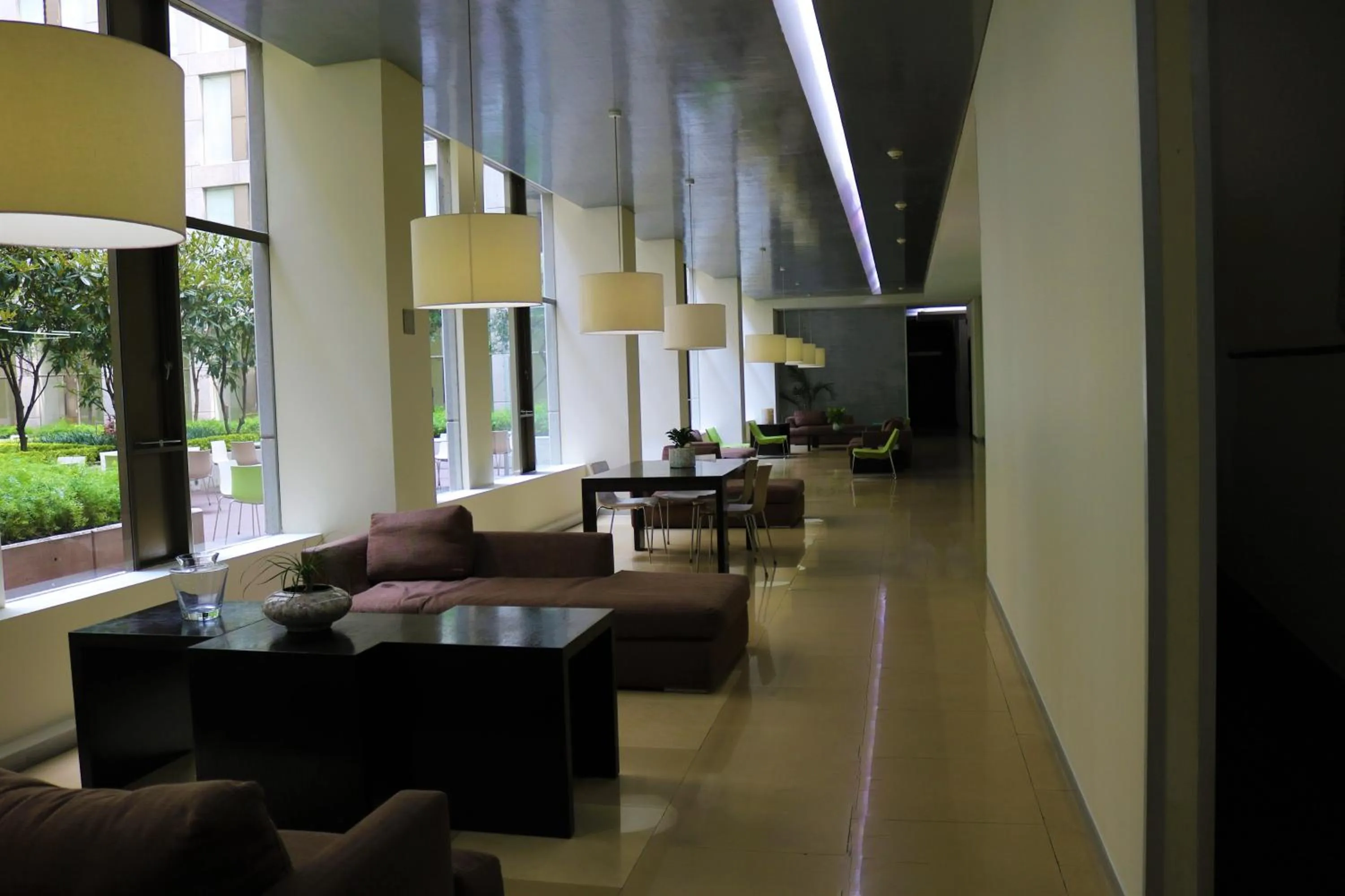 Area and facilities in Puerta Alameda Suites México