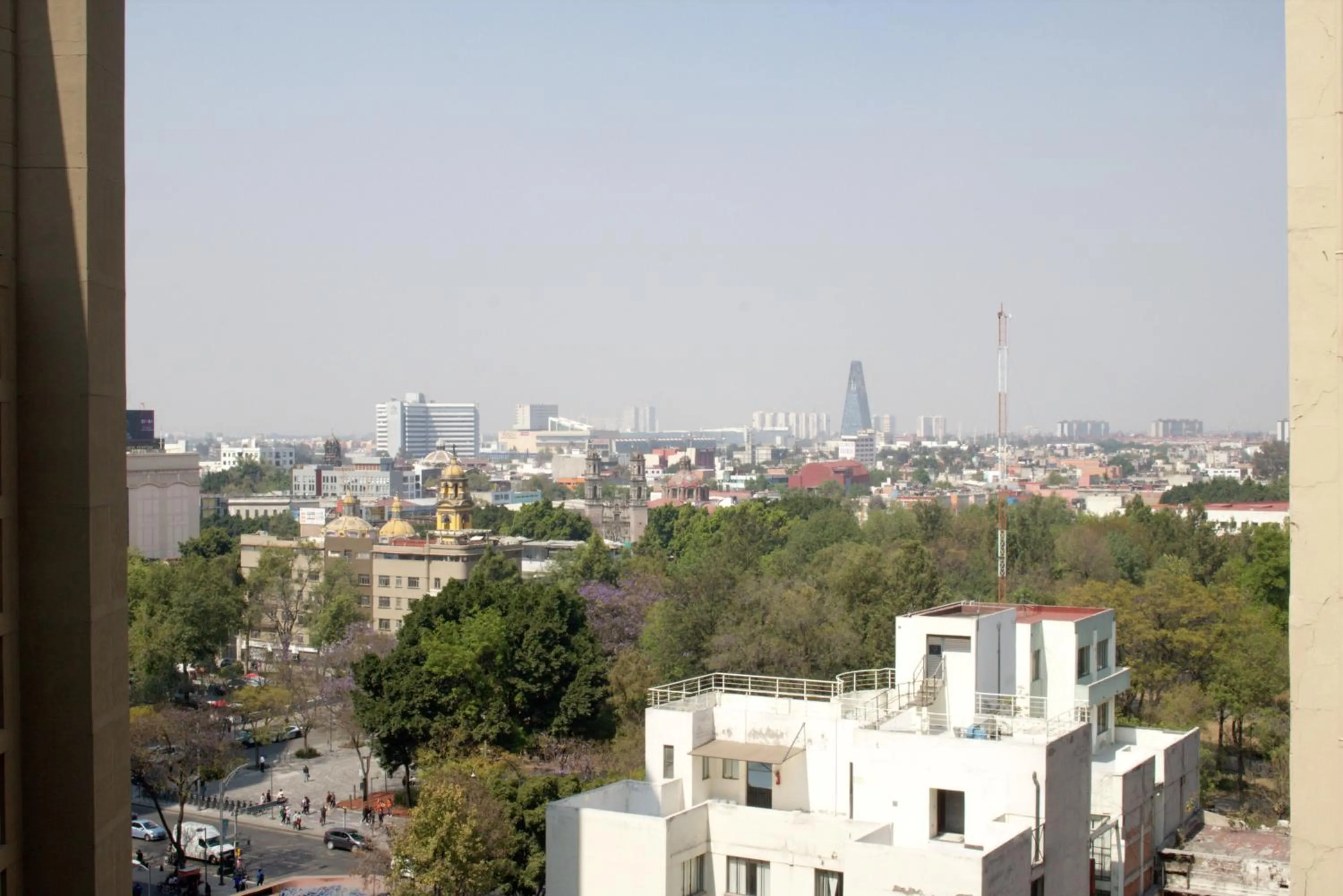 City view in Puerta Alameda Suites México