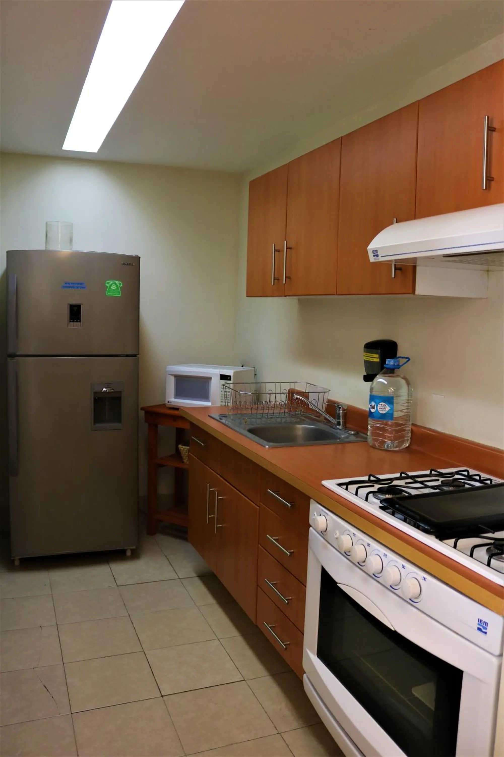 Kitchen or kitchenette in Puerta Alameda Suites México