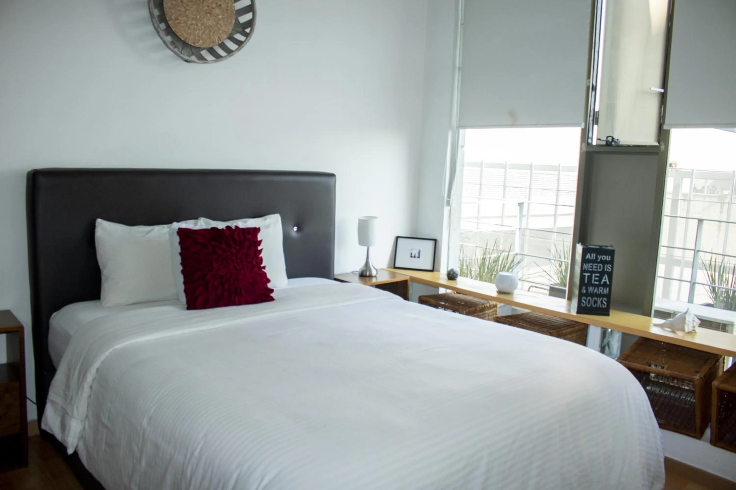 Bed in Puerta Alameda Suites México