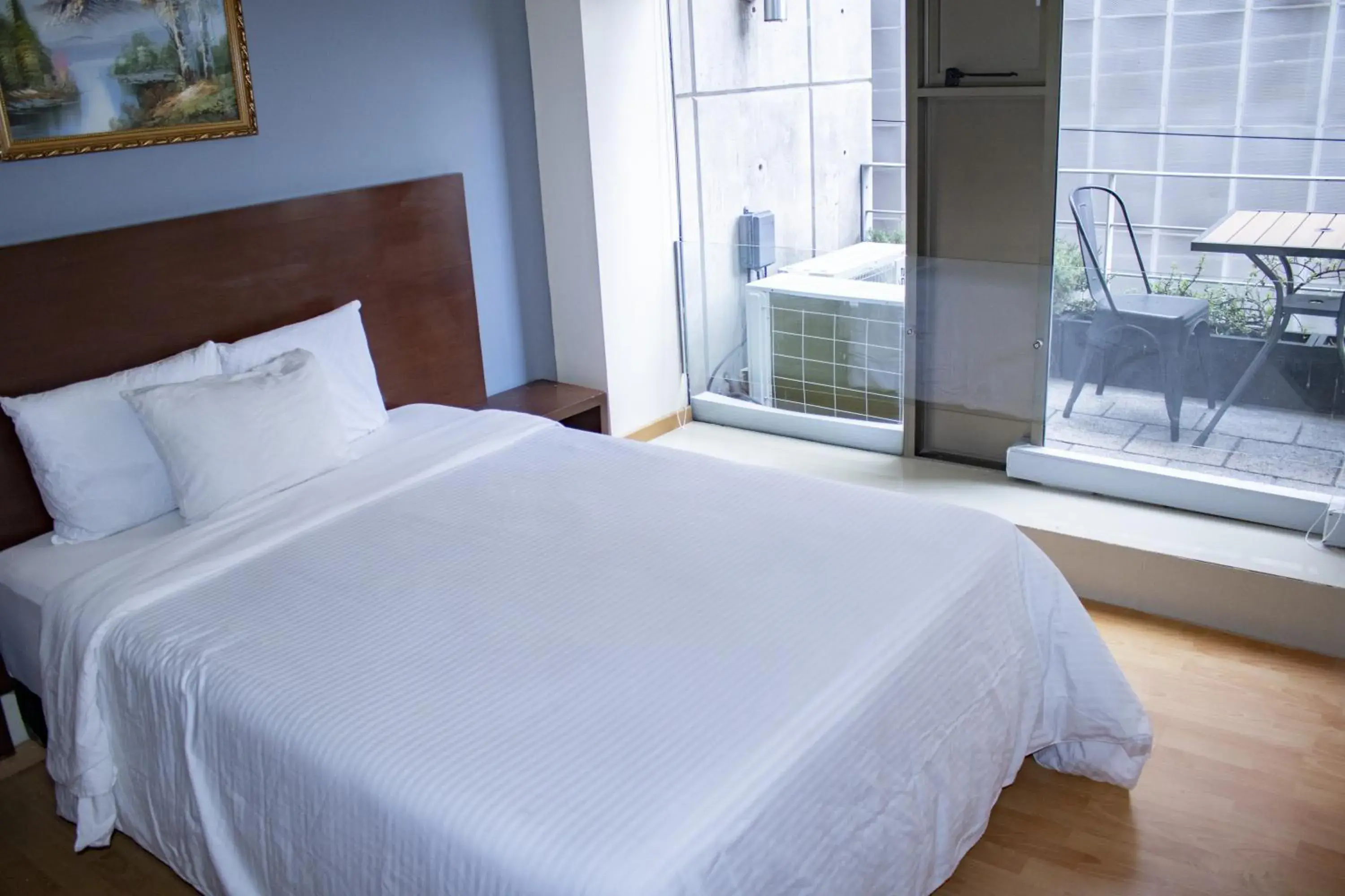 Two-Bedroom Apartment with Balcony in Puerta Alameda Suites México Two-Bedroom Apartment with Balcony in Puerta Alameda Suites México