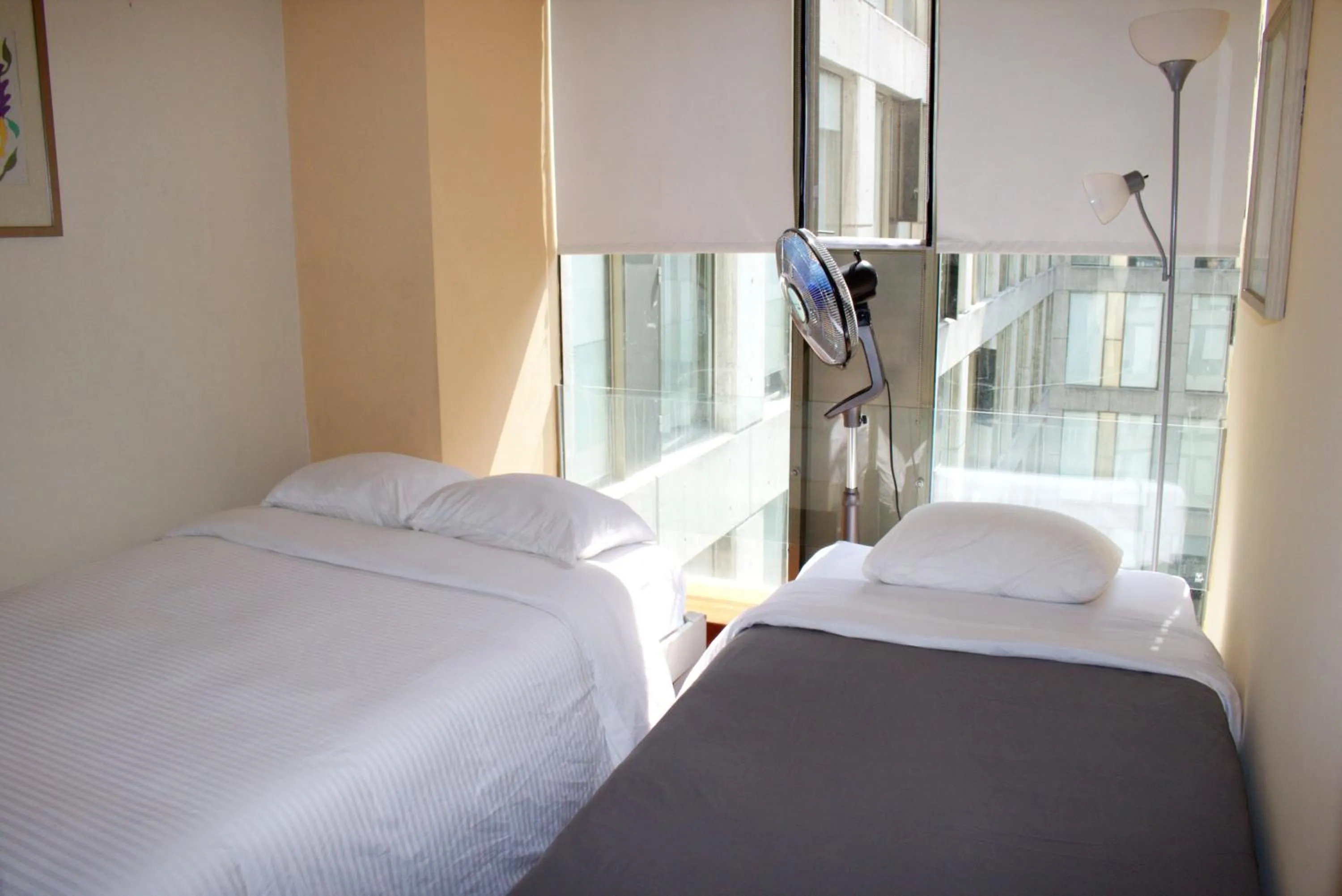 Bedroom, Bed in Puerta Alameda Suites México