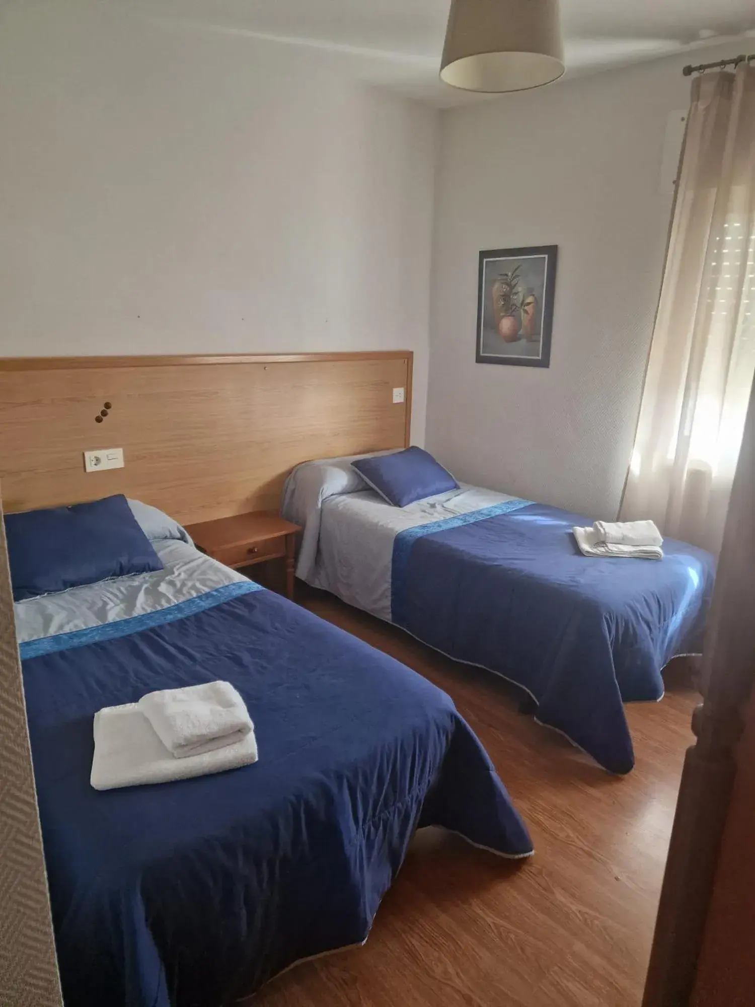 Twin Room with Bathroom in HOSTAL ALTO PÁRAMO Twin Room with Bathroom in HOSTAL ALTO PÁRAMO