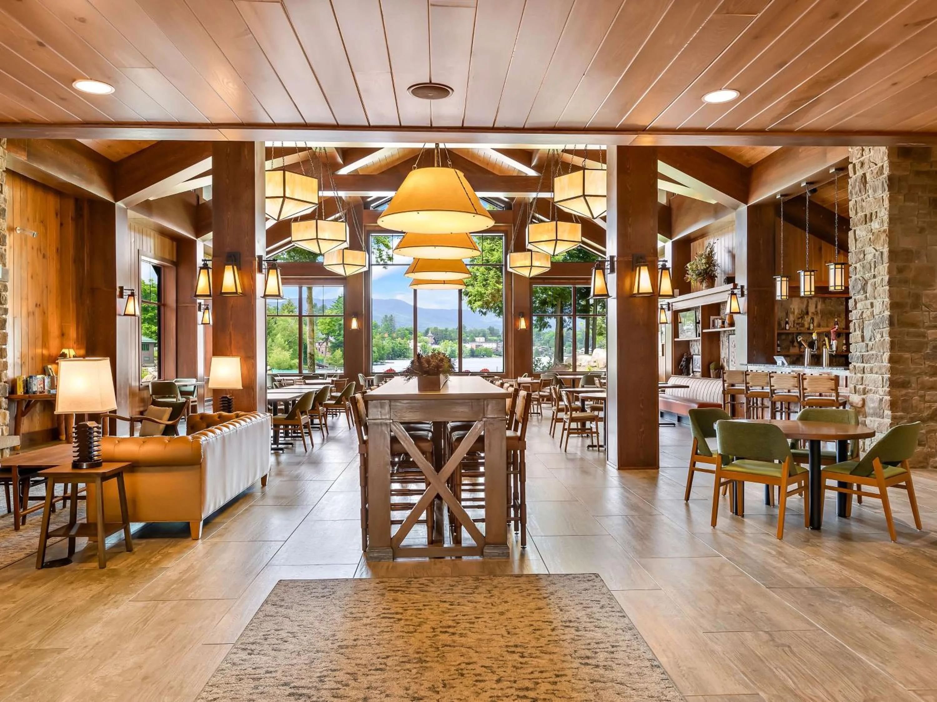 Breakfast in Hampton Inn & Suites Lake Placid