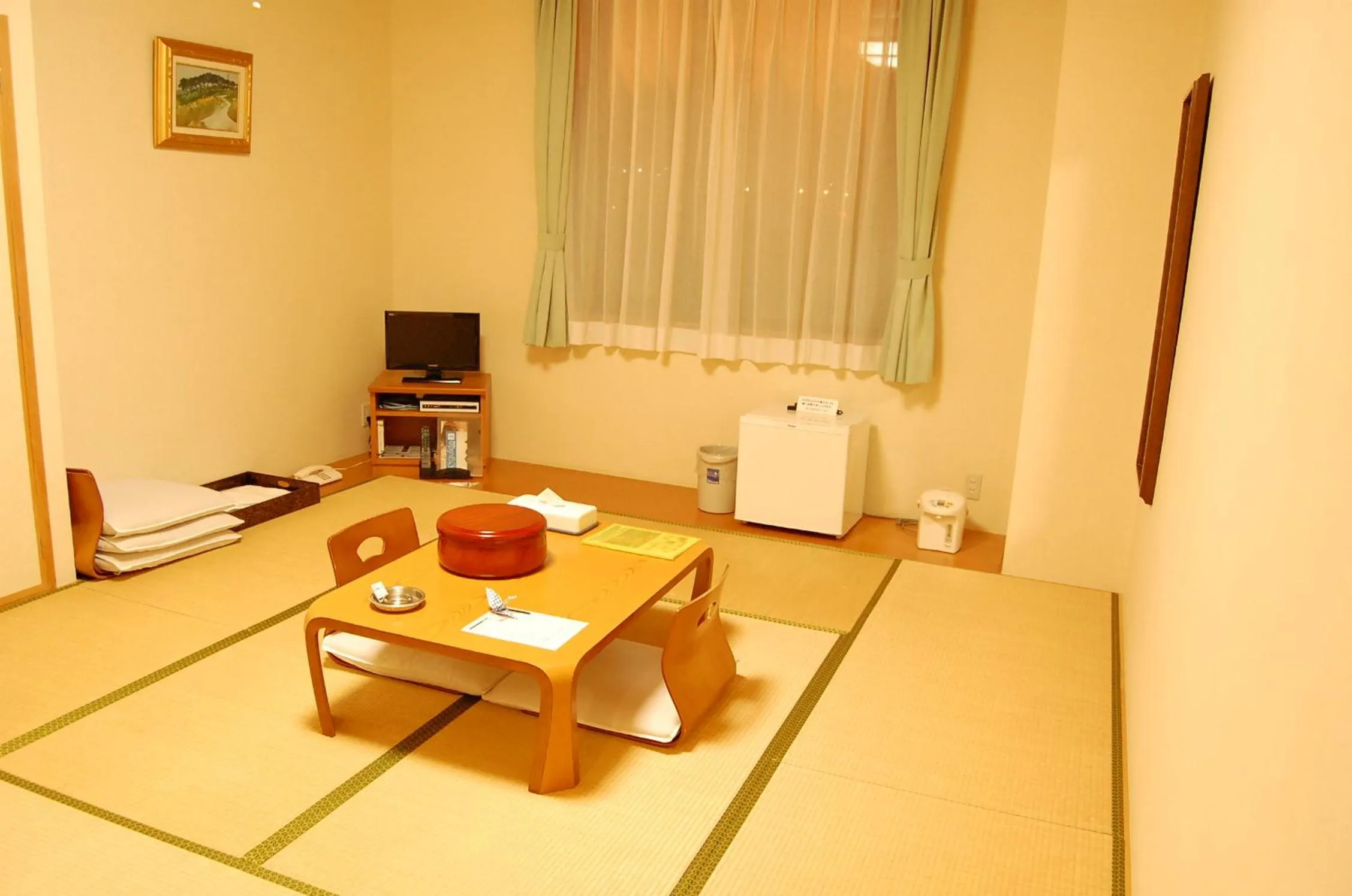 Photo of the whole room in Daini Prince Hotel Muroran View