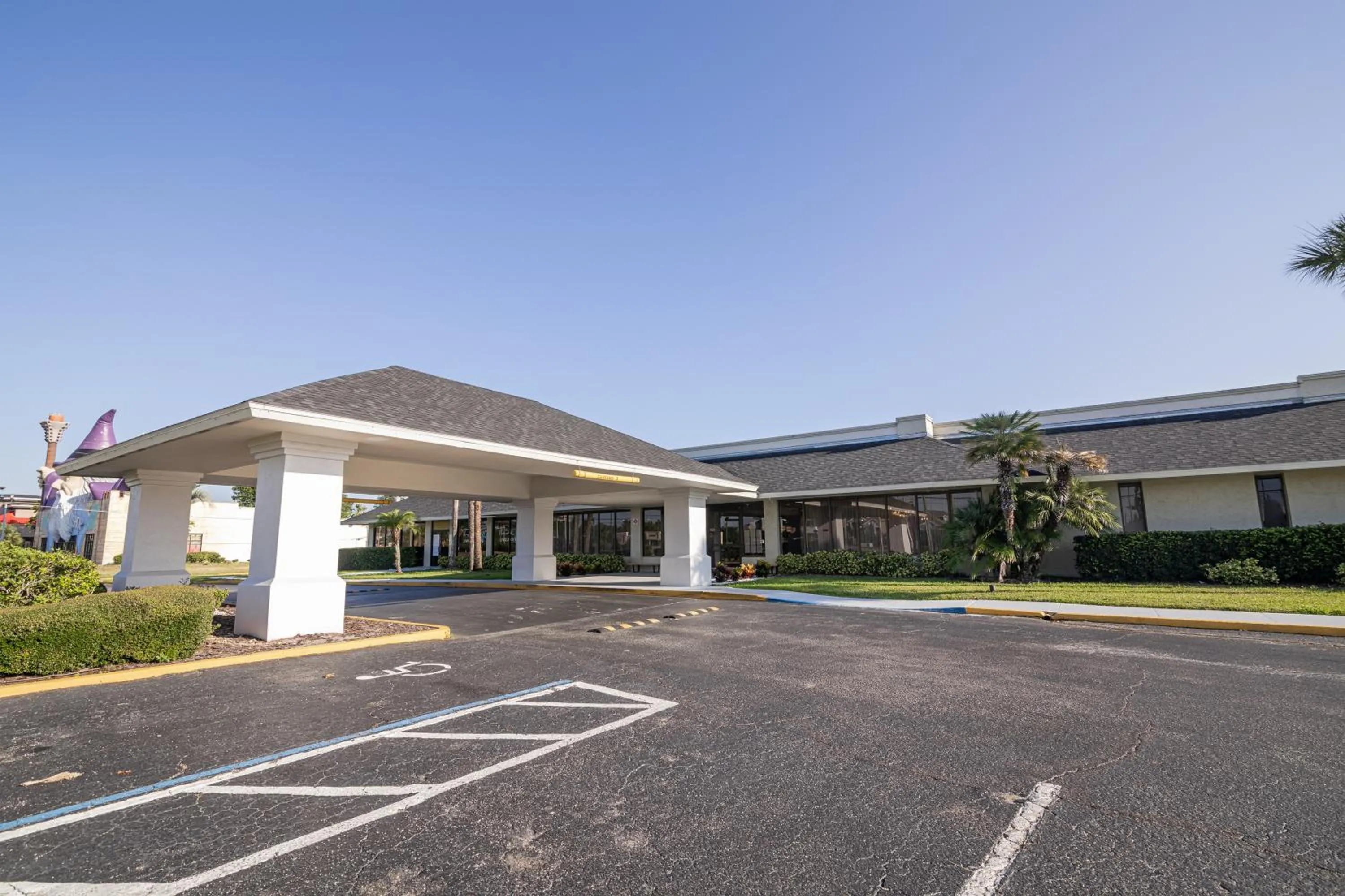 Property building in Hotel Room Near Disney 4 People