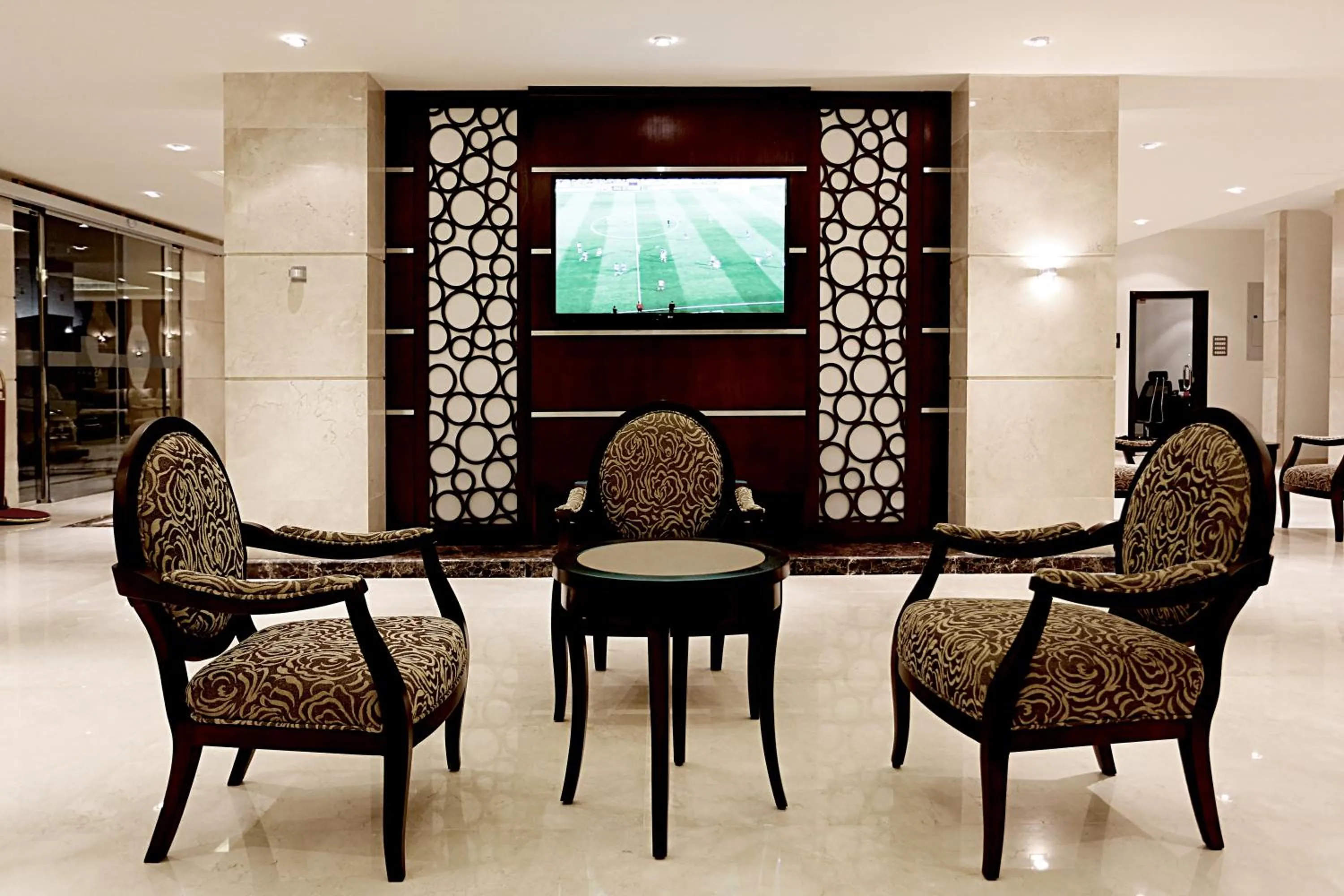 TV and multimedia in Aswar Serviced Apartments
