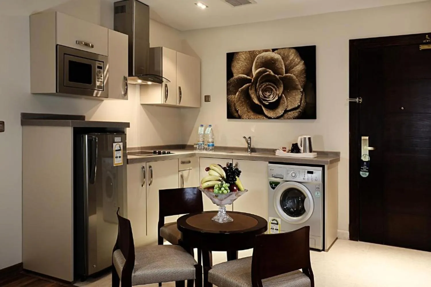 Kitchen or kitchenette in Aswar Serviced Apartments