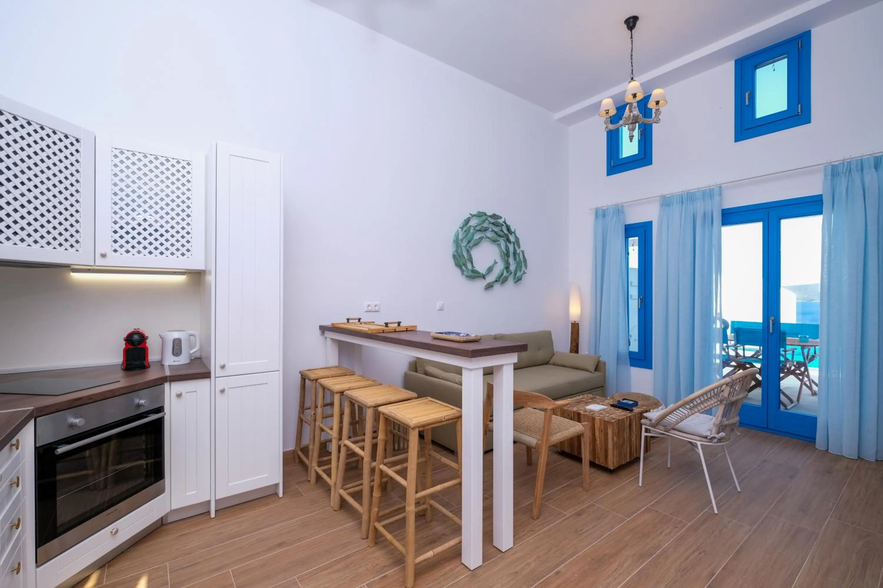 Aelia Collection Suites - Adults Friendly