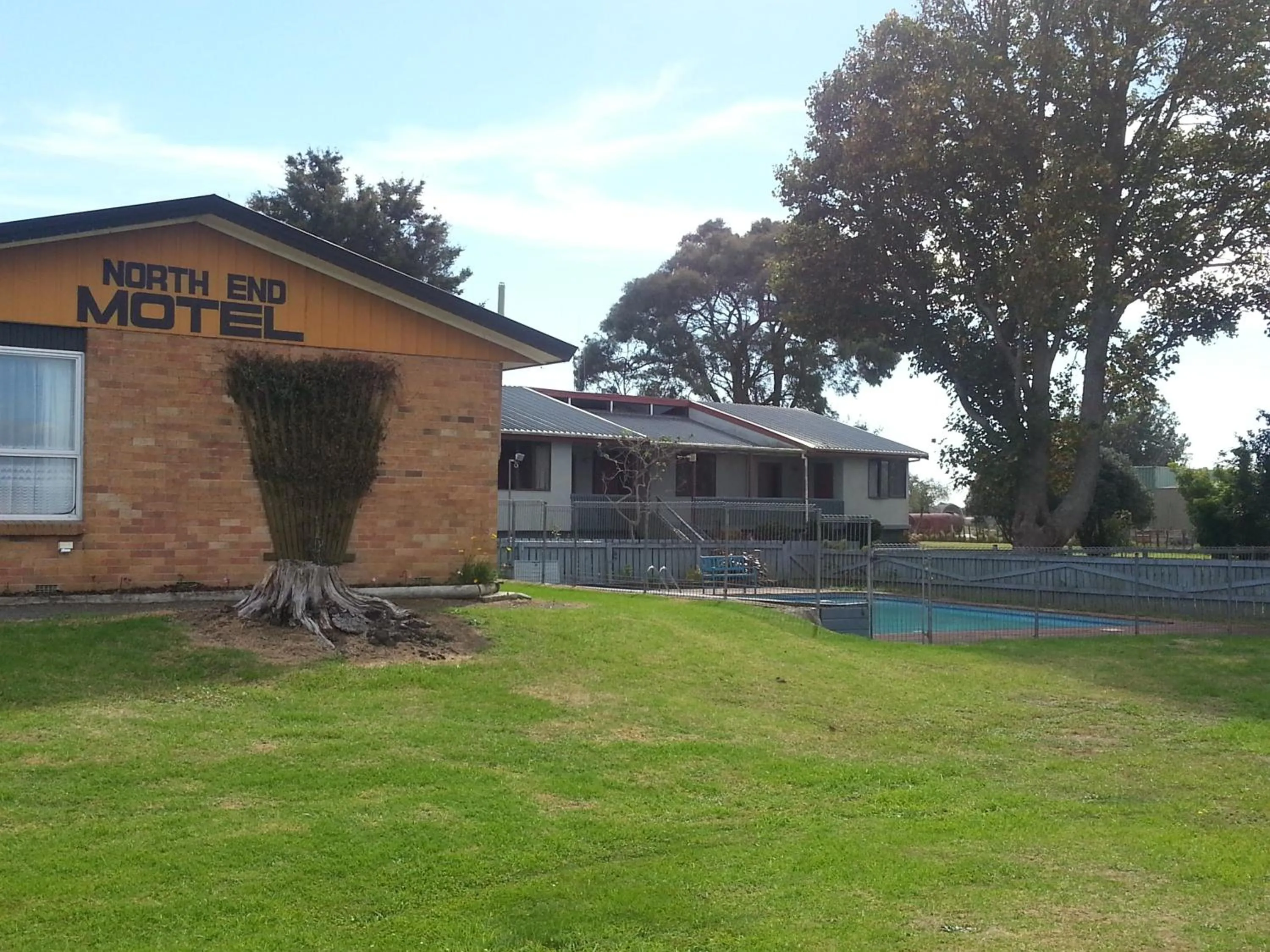 Property building in North End Motel