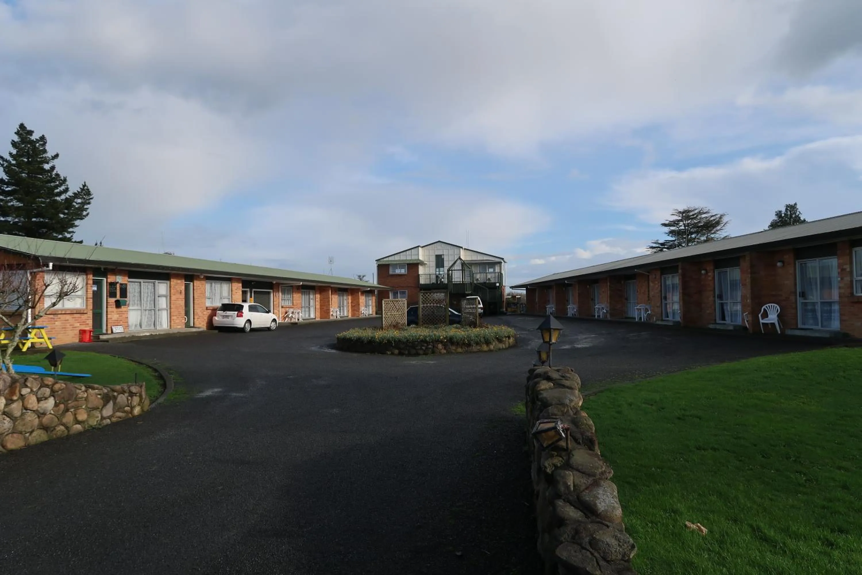 Property building in North End Motel