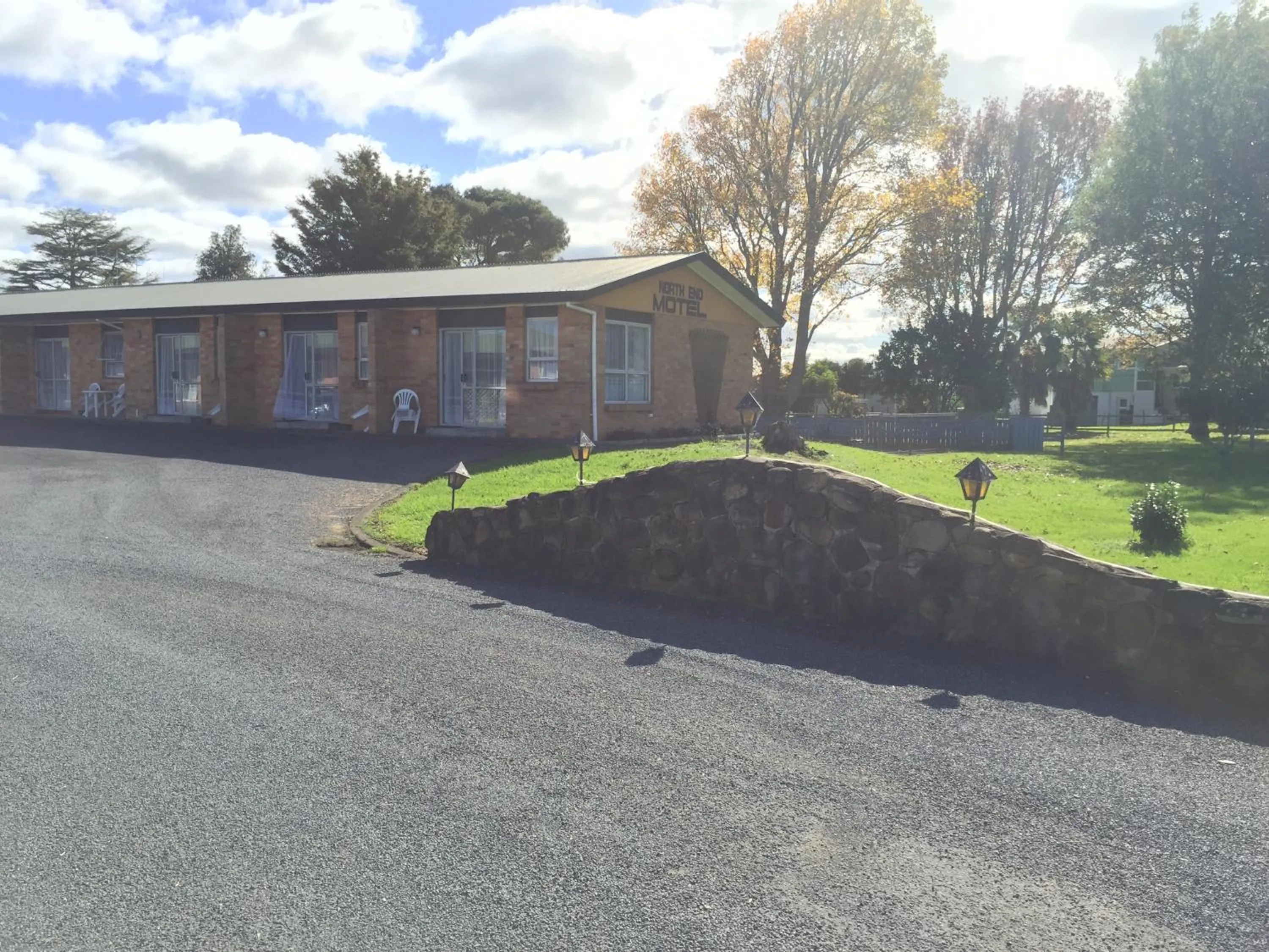 Property building in North End Motel