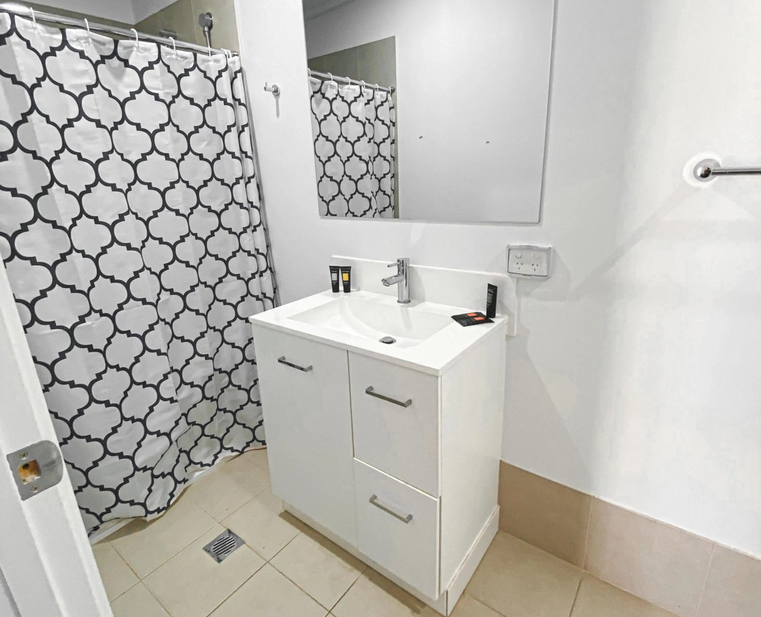 Bathroom in Warrego Hotel Motel Cunnamulla